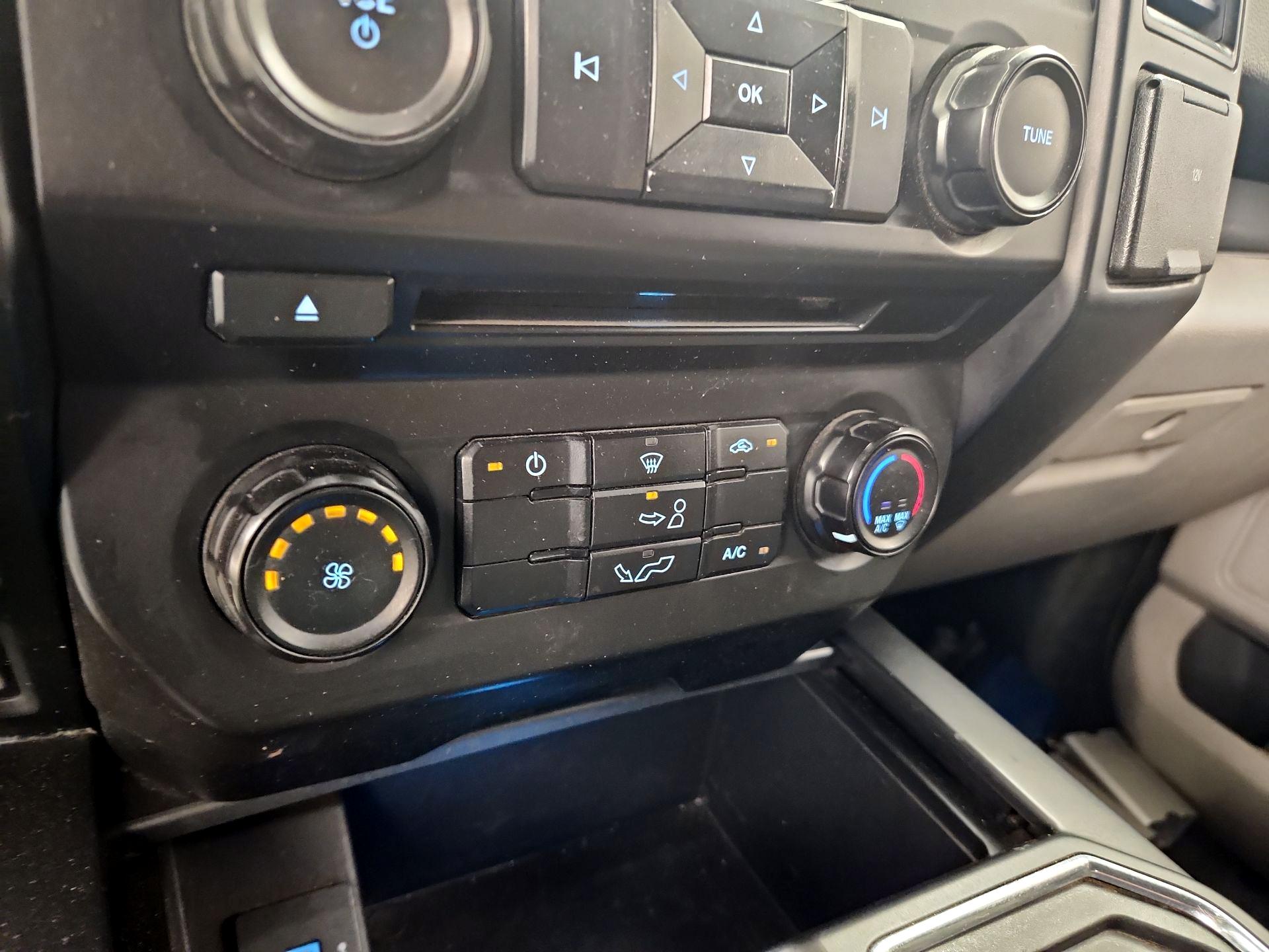 Thumbnail: 2018 Ford F-150 - 16