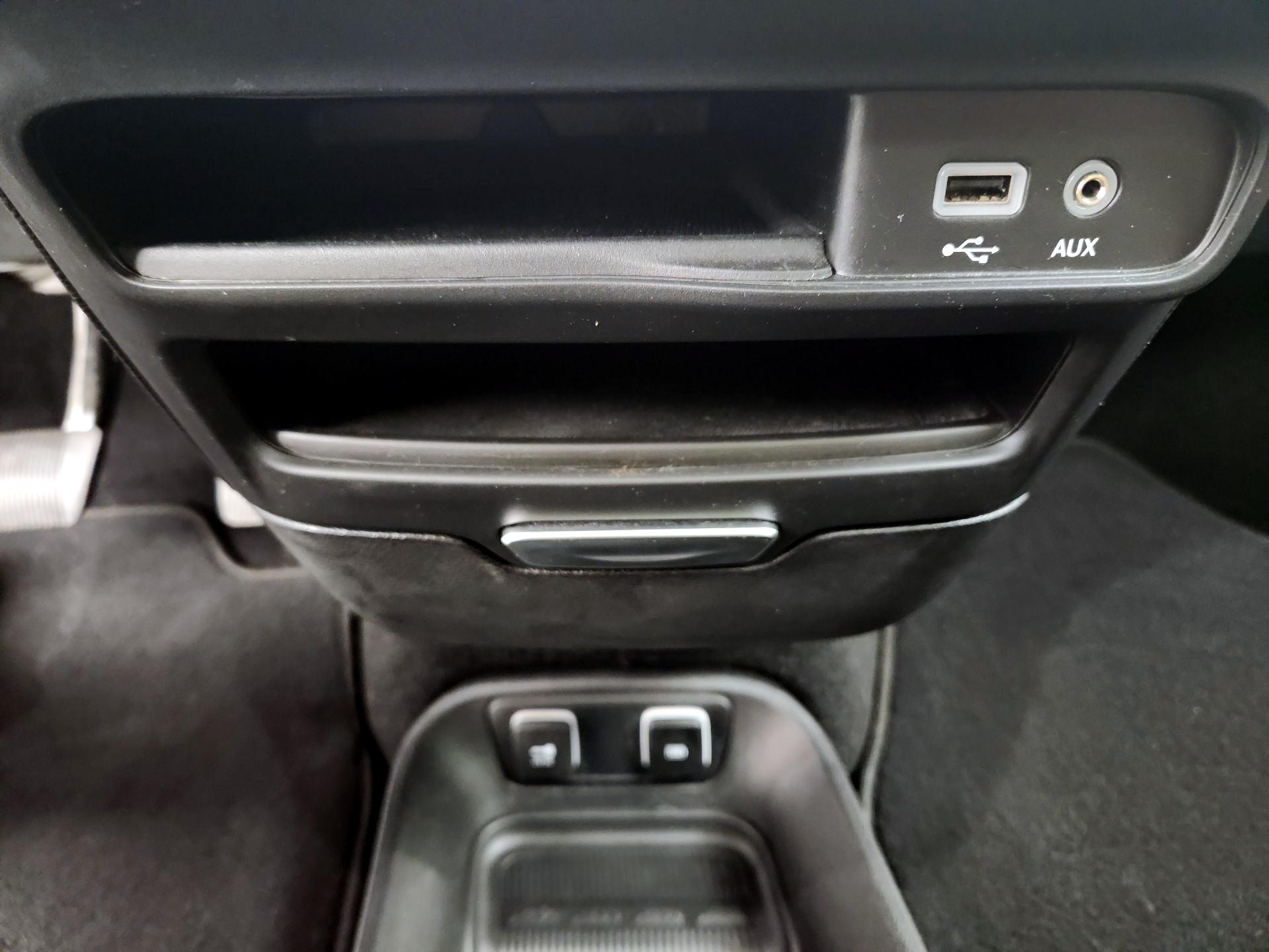 Thumbnail: 2018 Chrysler Pacifica - 19