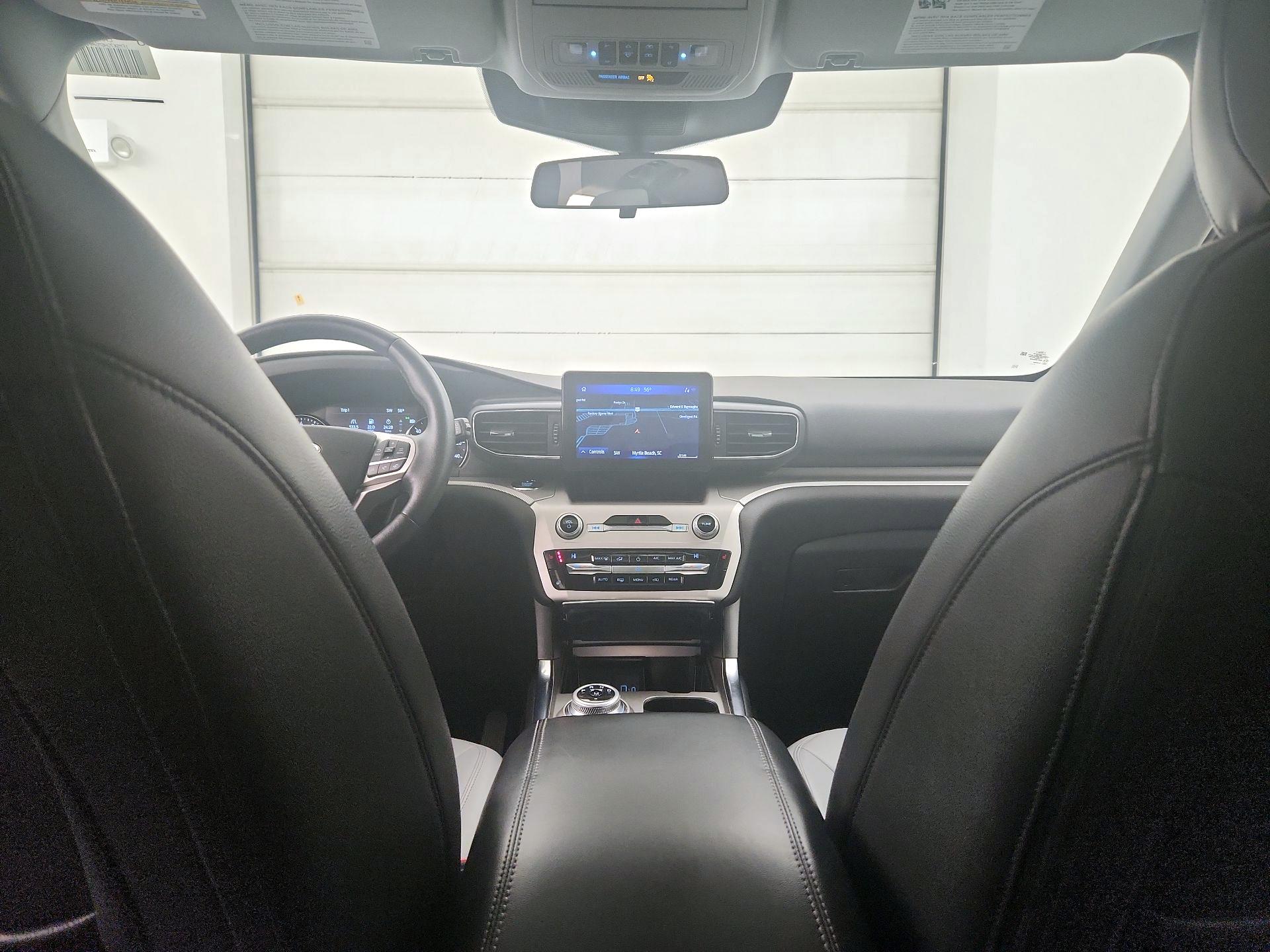 Thumbnail: 2021 Ford Explorer - 9