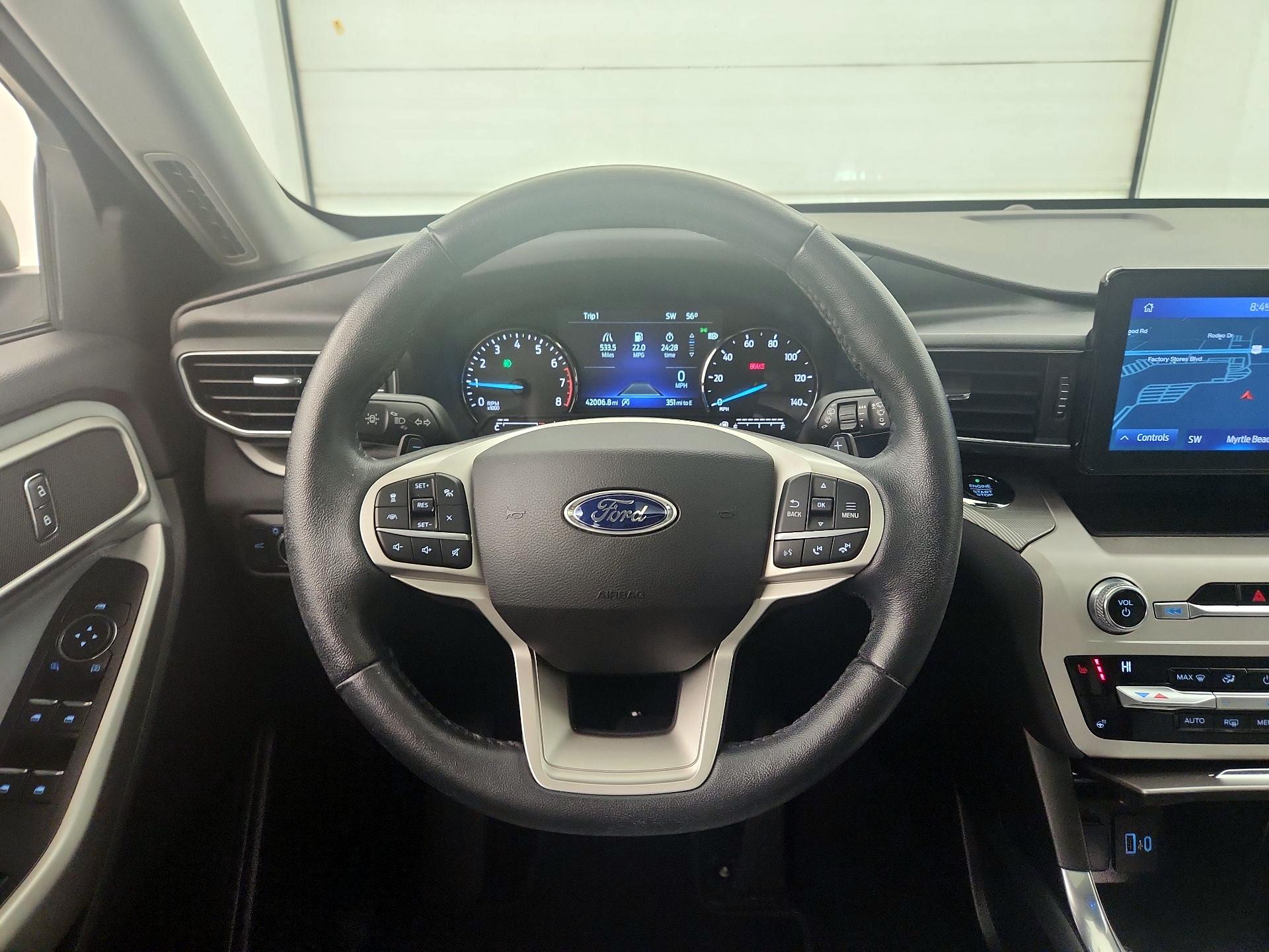 Thumbnail: 2021 Ford Explorer - 10