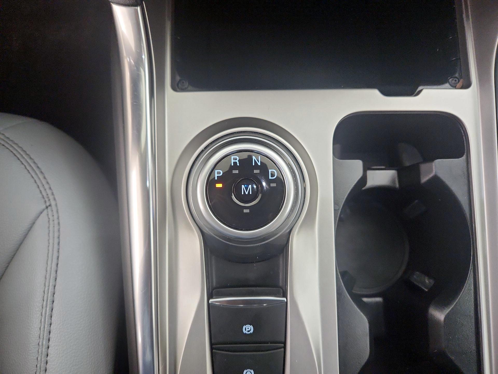 Thumbnail: 2021 Ford Explorer - 18