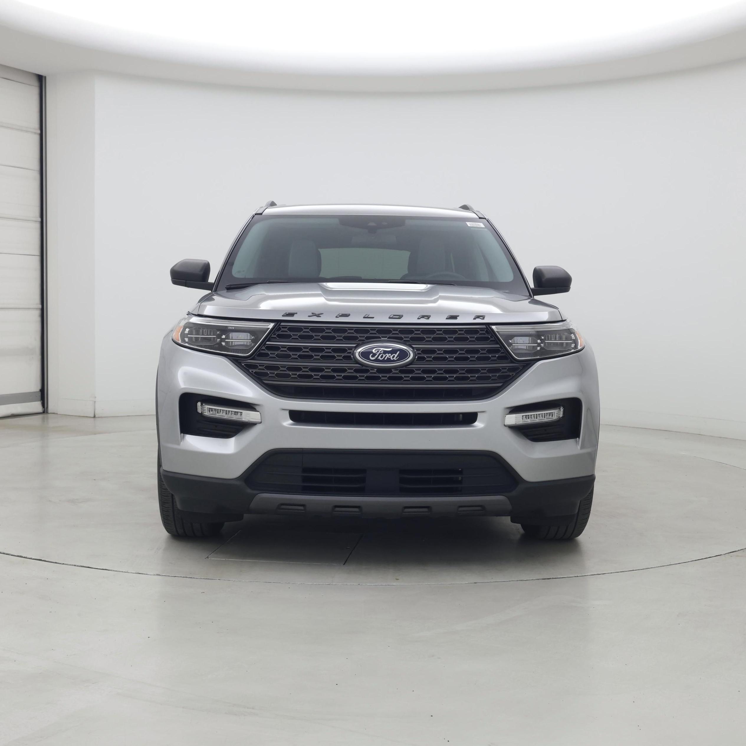 Thumbnail: 2021 Ford Explorer - 5