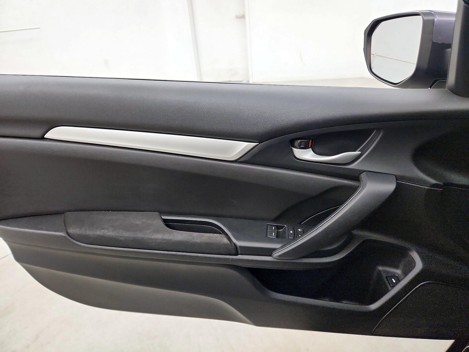 Thumbnail: 2019 Honda Civic - 12