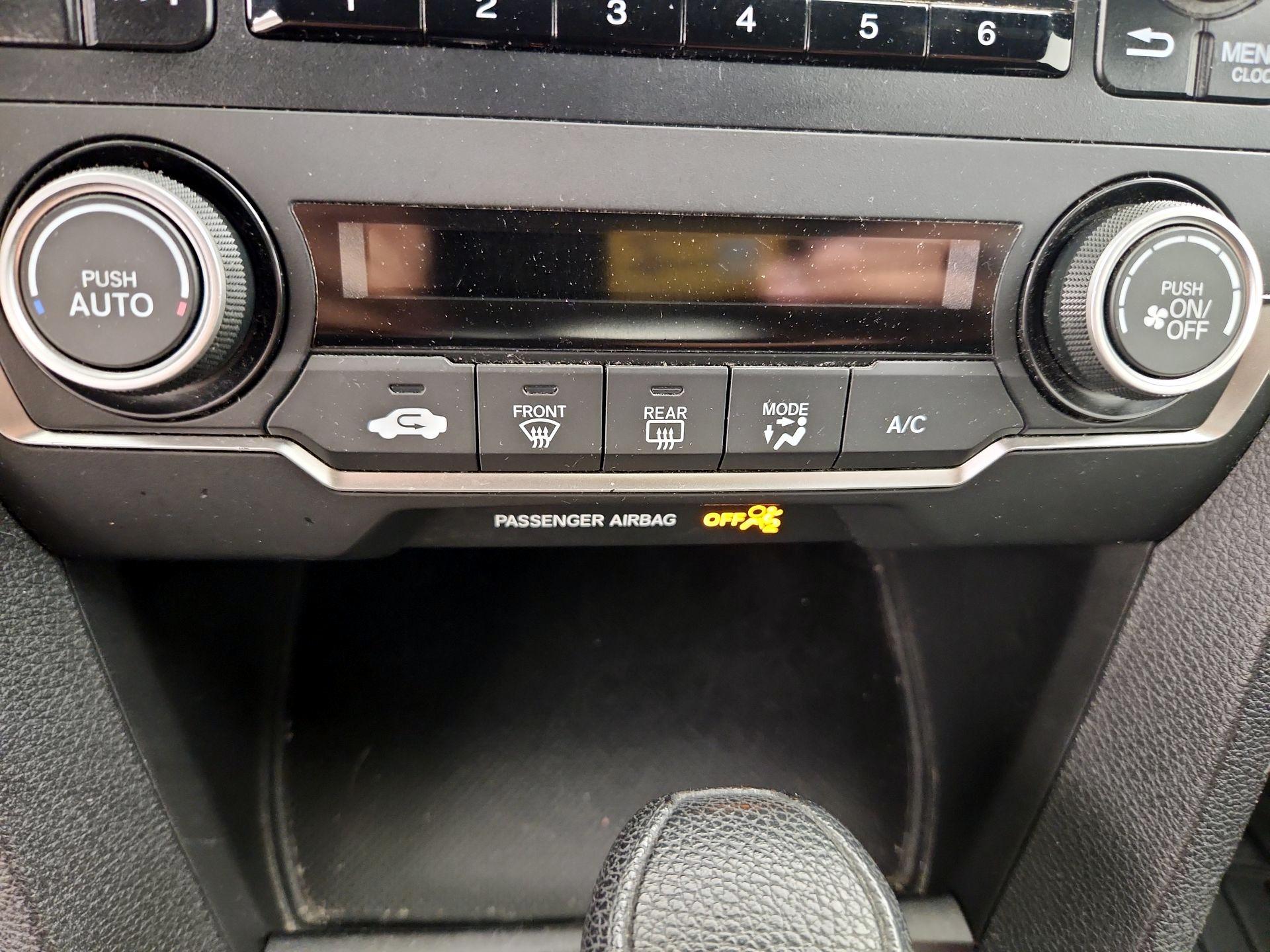 Thumbnail: 2019 Honda Civic - 16