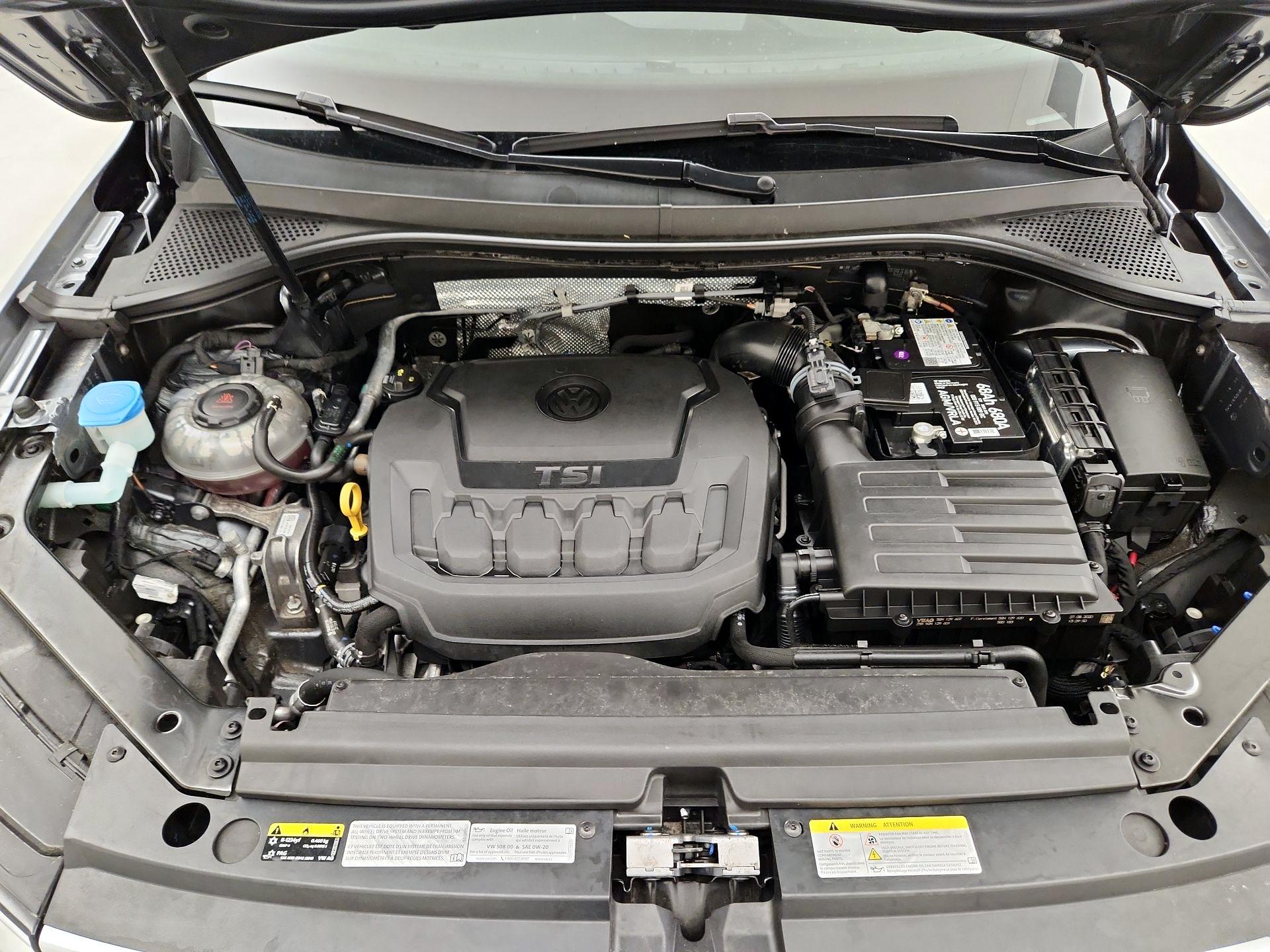 Thumbnail: 2021 Volkswagen Tiguan - 20