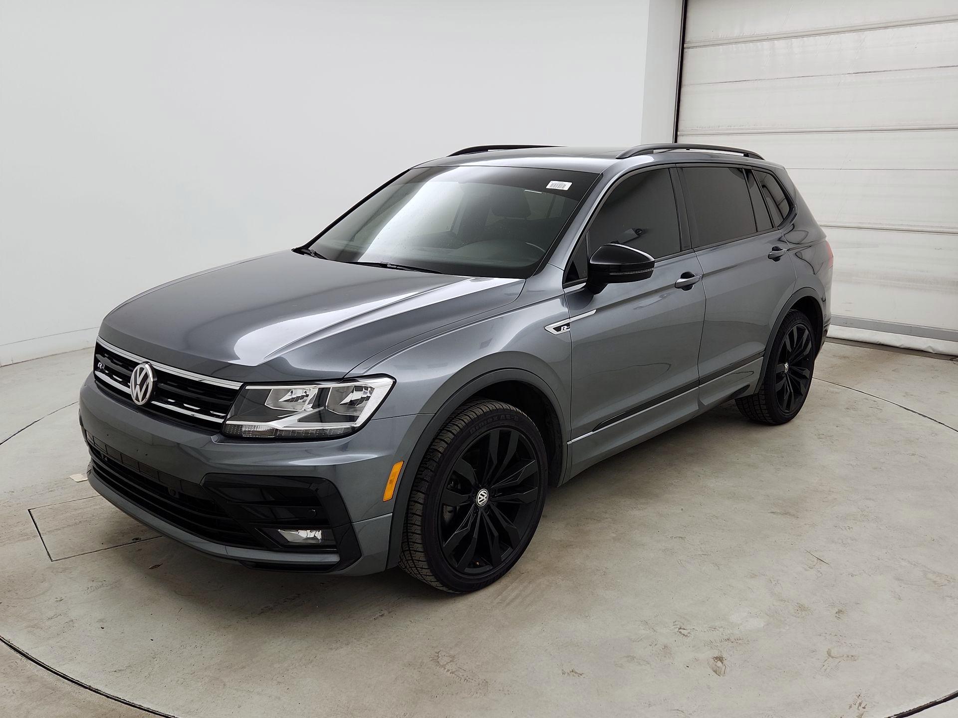 Thumbnail: 2021 Volkswagen Tiguan - 3