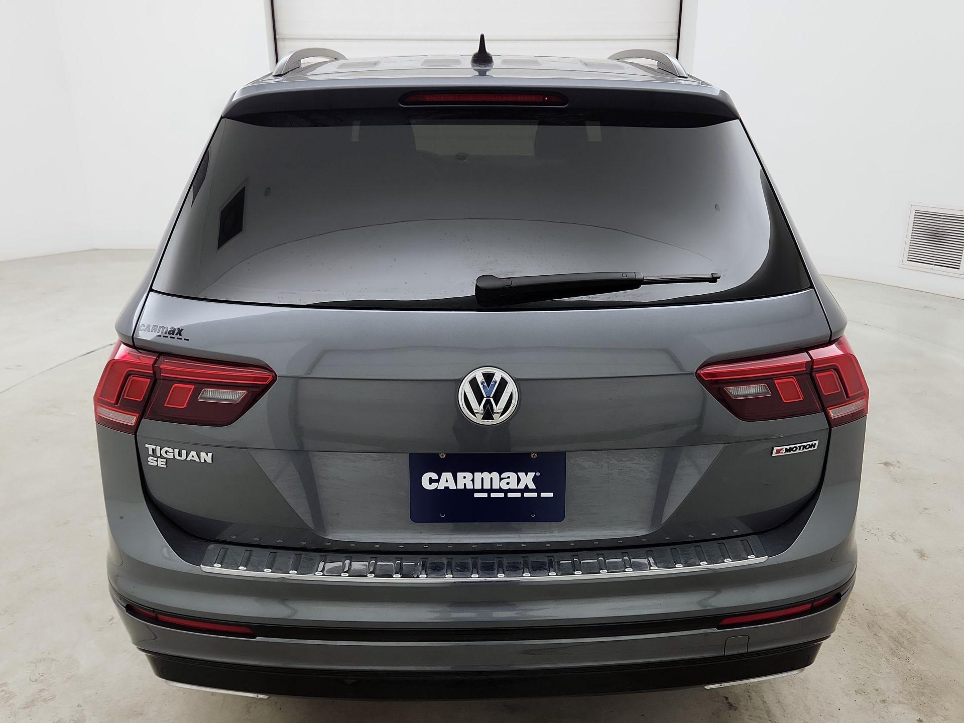 Thumbnail: 2021 Volkswagen Tiguan - 6