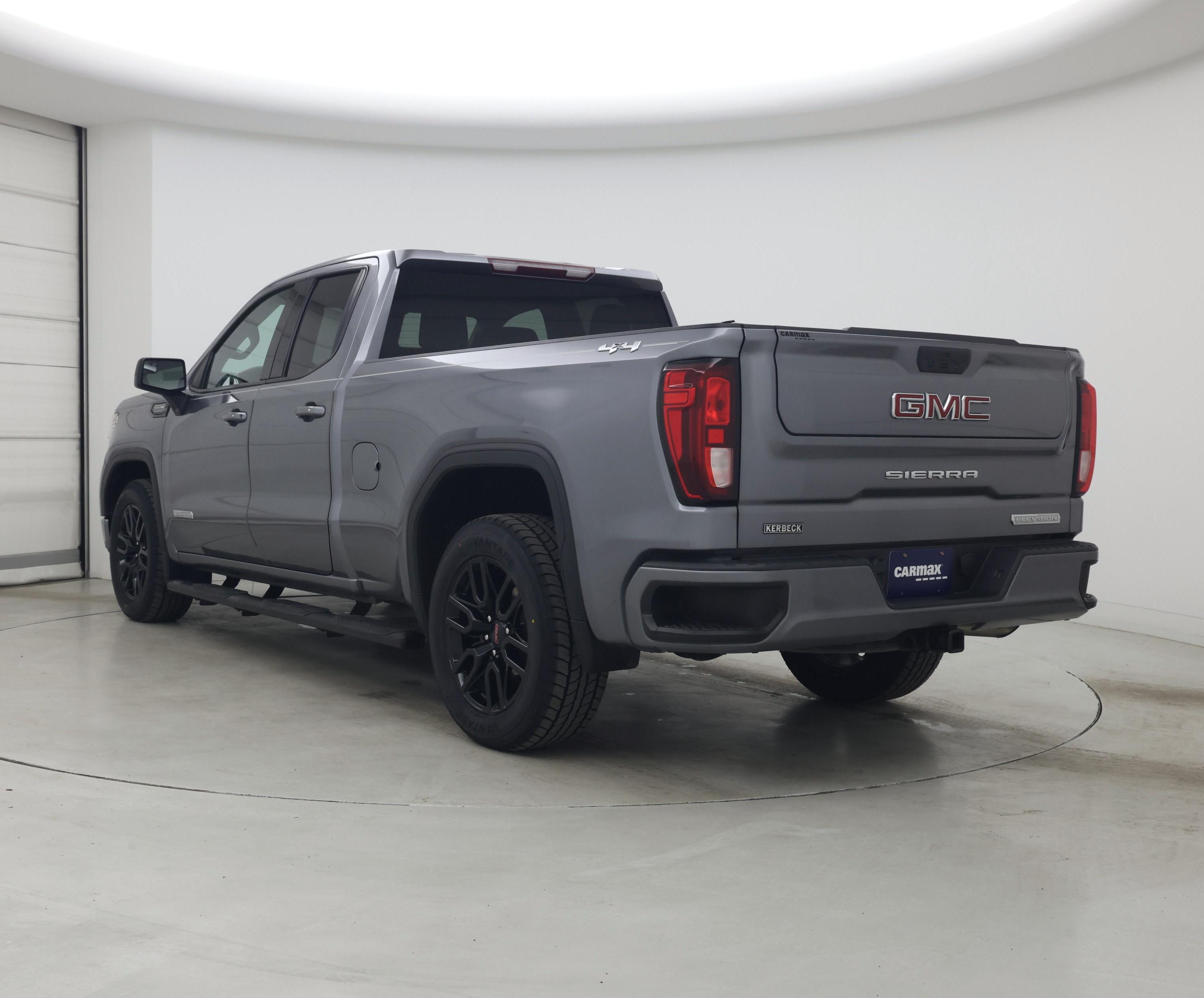 Thumbnail: 2022 GMC Sierra 1500 - 2