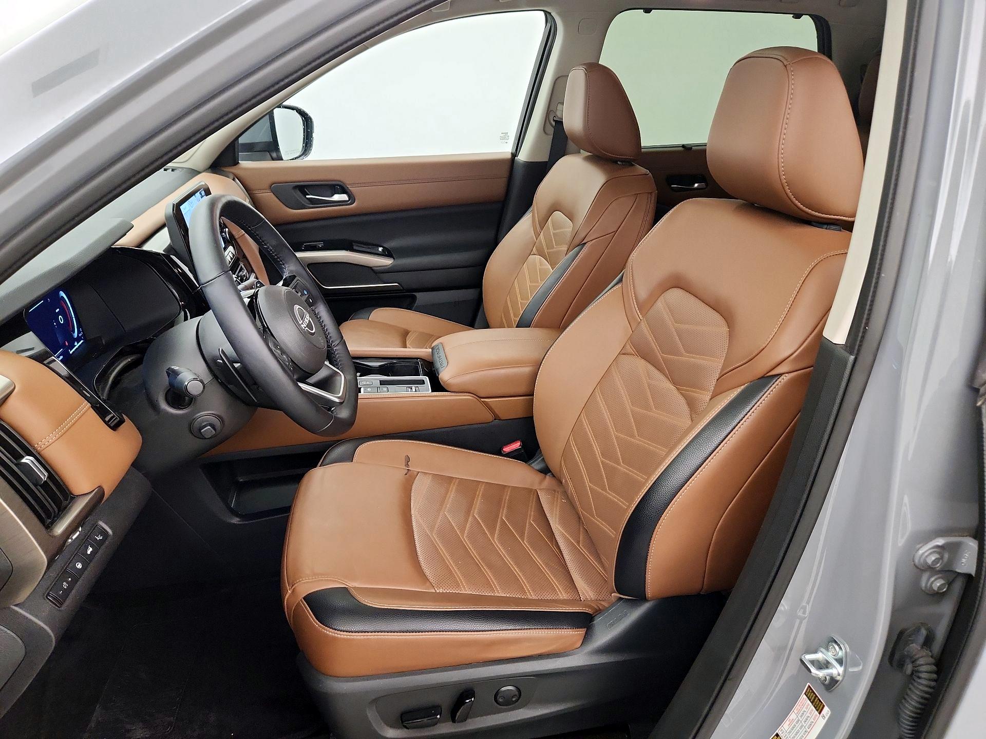 Thumbnail: 2024 Nissan Pathfinder - 11