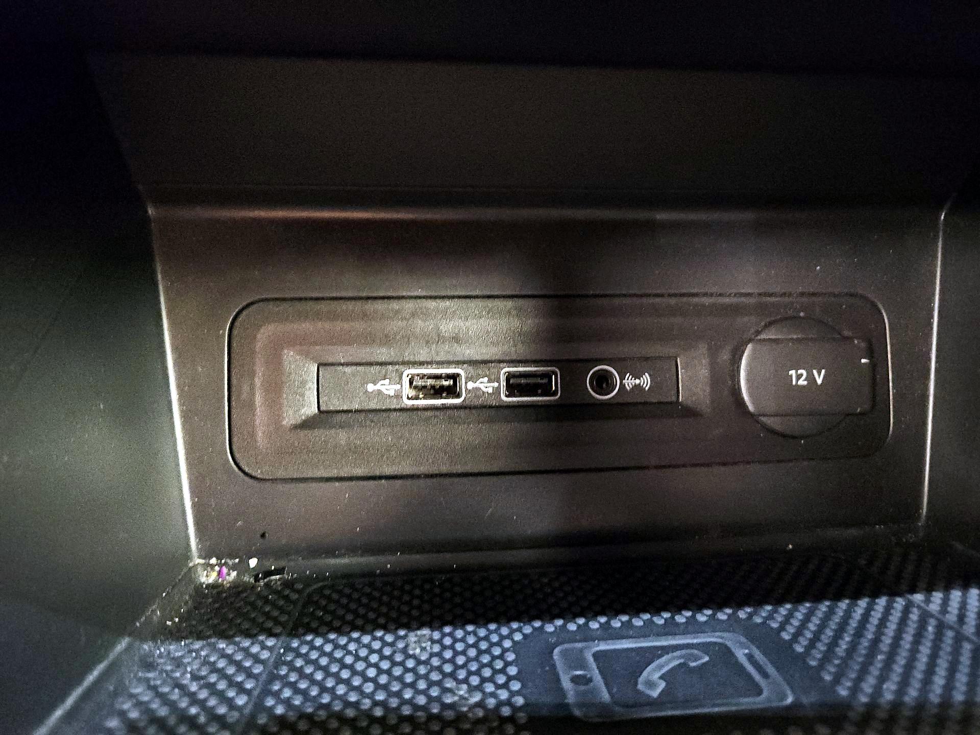 Thumbnail: 2020 Volkswagen Atlas - 17