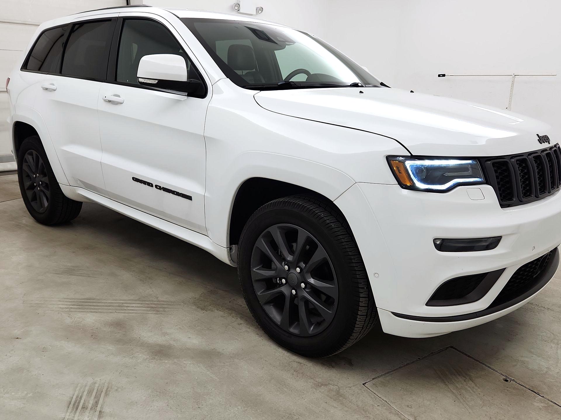 Thumbnail: 2019 Jeep Grand Cherokee - 1