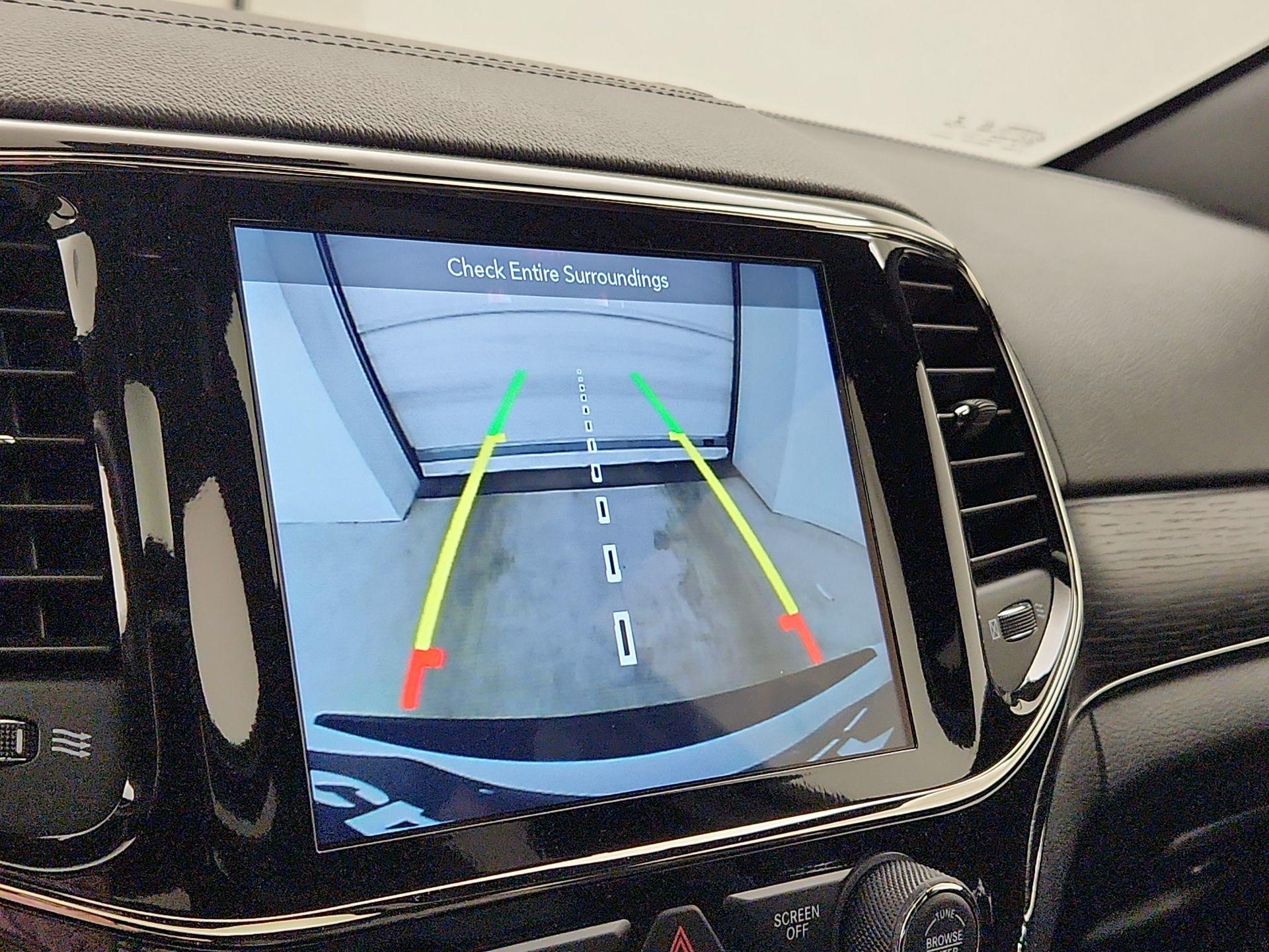 Thumbnail: 2019 Jeep Grand Cherokee - 13