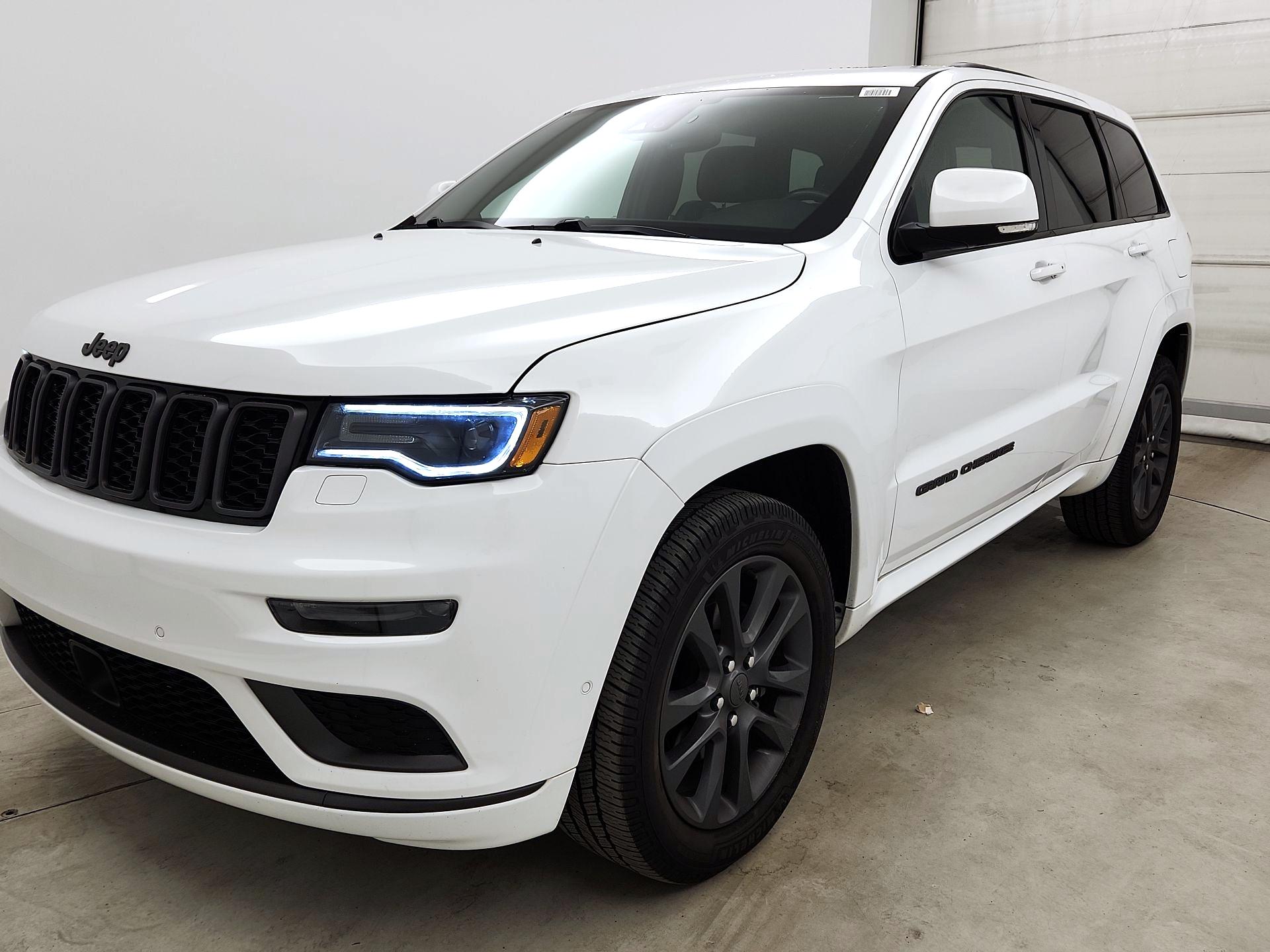 Thumbnail: 2019 Jeep Grand Cherokee - 3