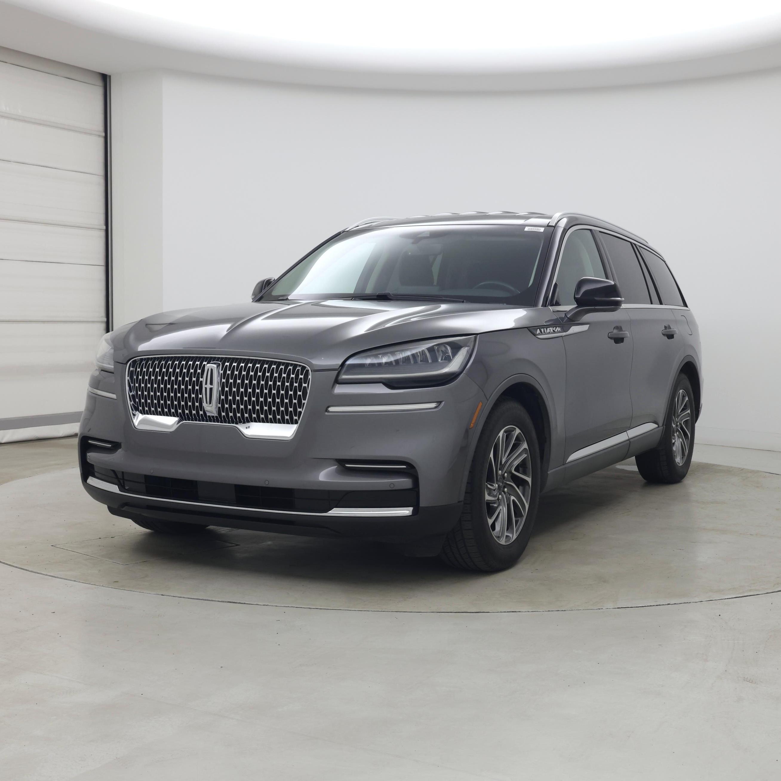 Thumbnail: 2021 Lincoln Aviator - 4