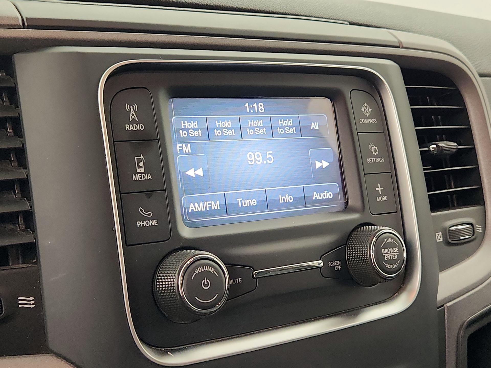 Thumbnail: 2022 RAM 1500 Classic - 13