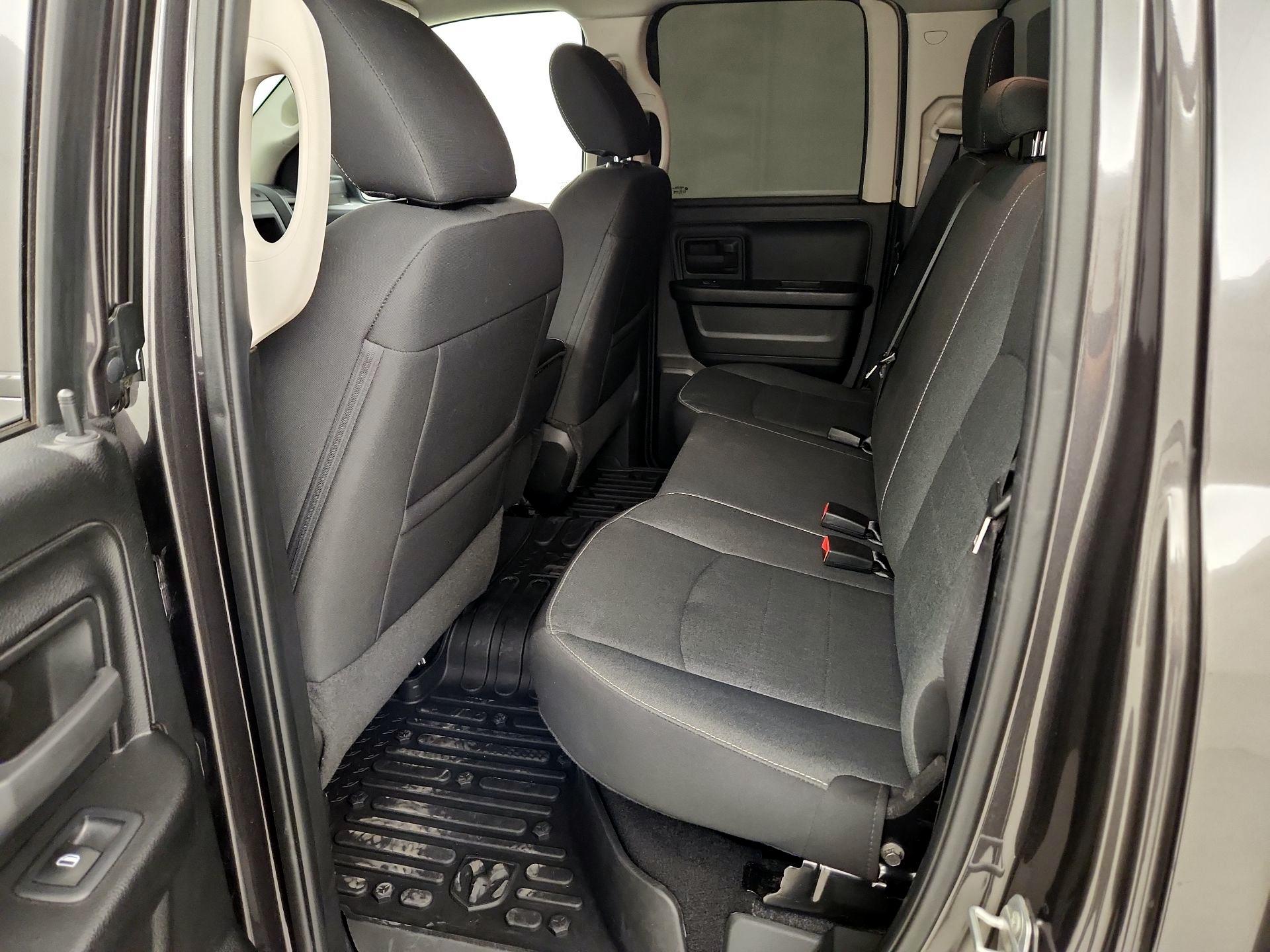 Thumbnail: 2022 RAM 1500 Classic - 17