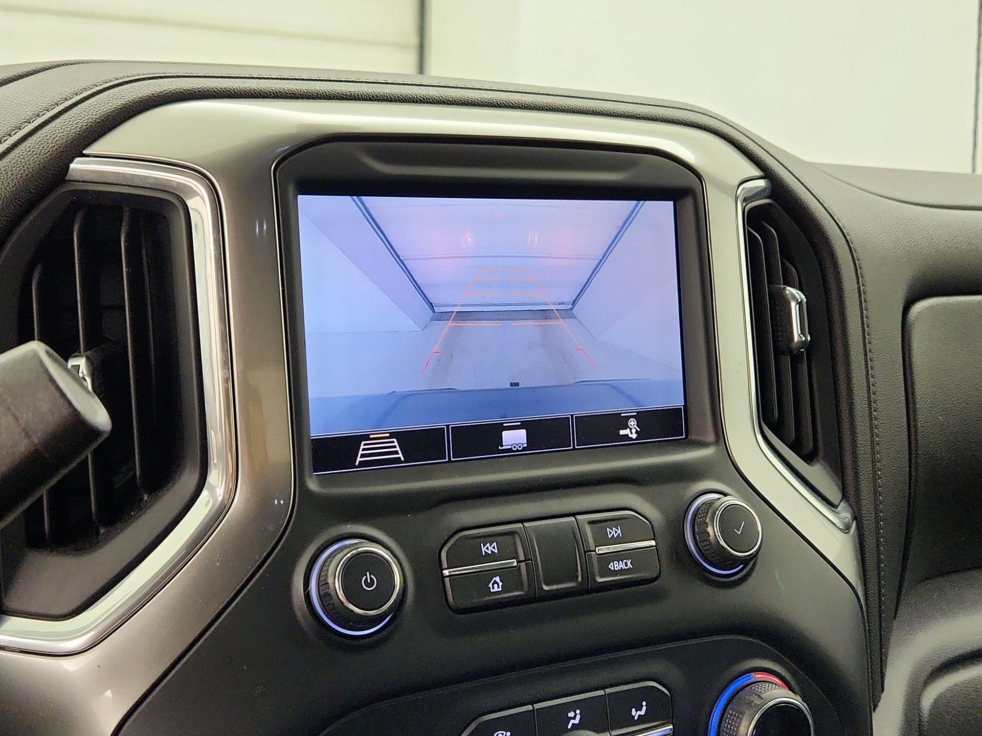 Thumbnail: 2020 Chevrolet Silverado 1500 - 12