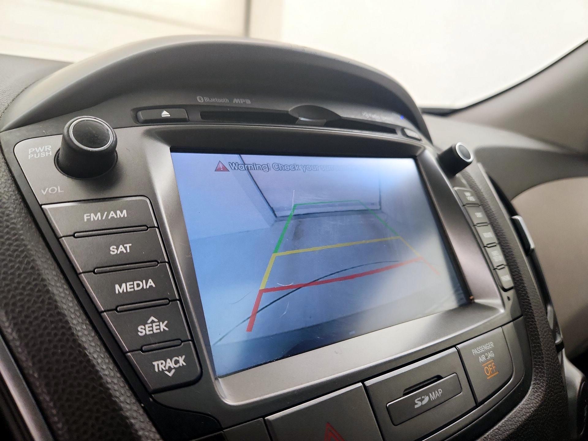 Thumbnail: 2015 Hyundai Tucson - 13