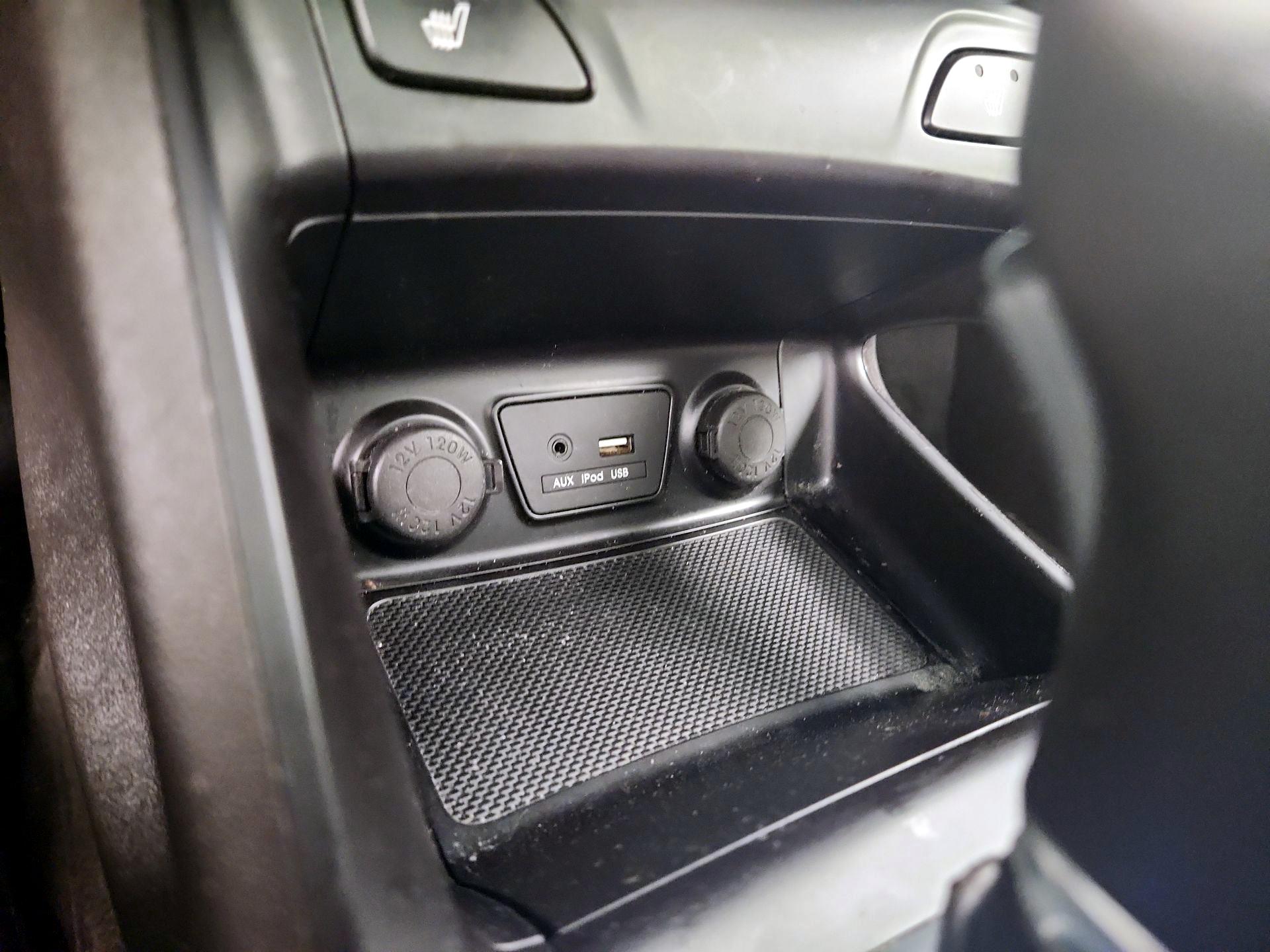 Thumbnail: 2015 Hyundai Tucson - 17