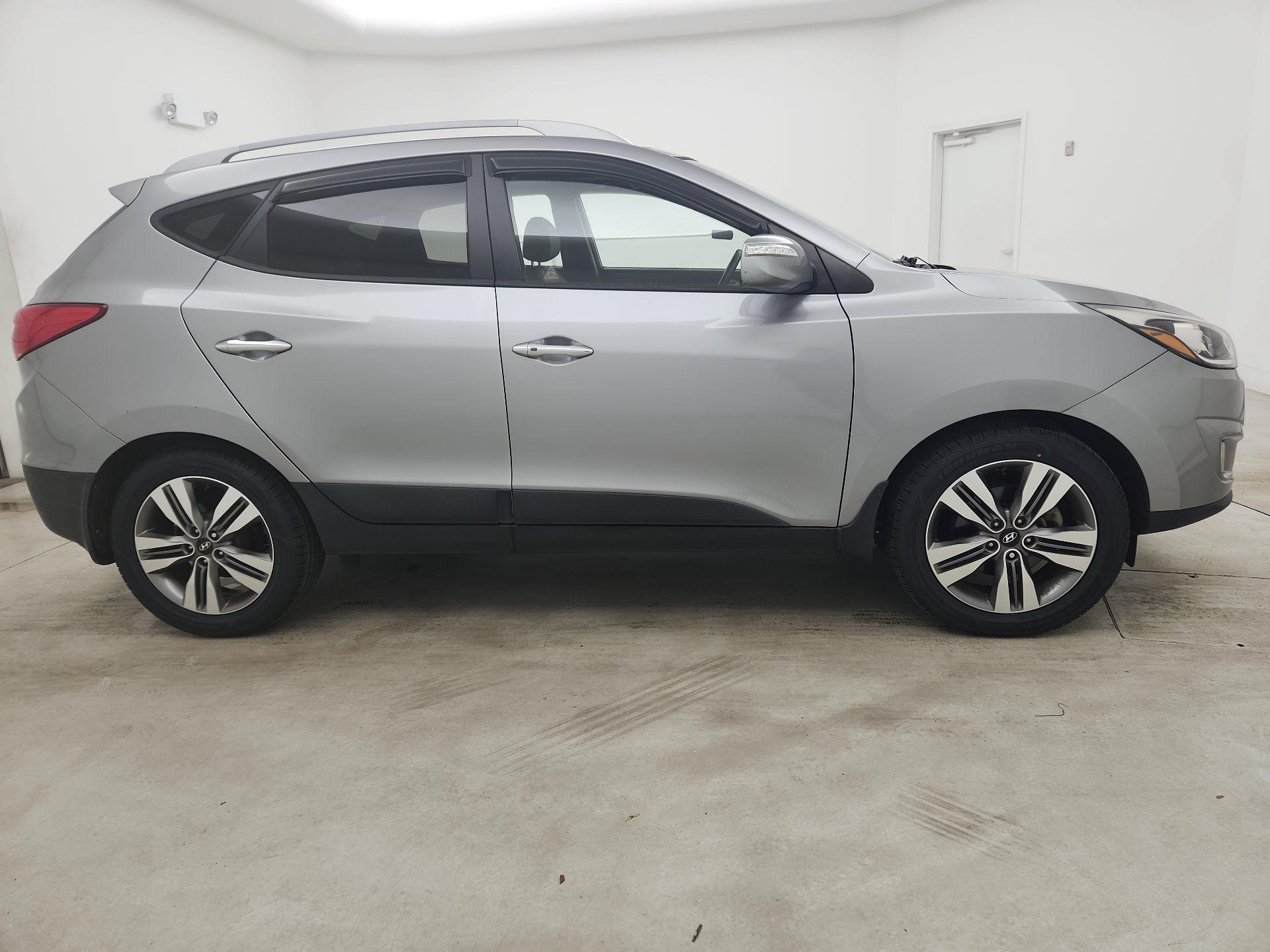 Thumbnail: 2015 Hyundai Tucson - 4