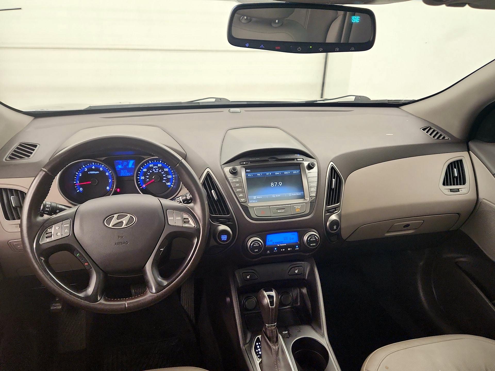 Thumbnail: 2015 Hyundai Tucson - 8