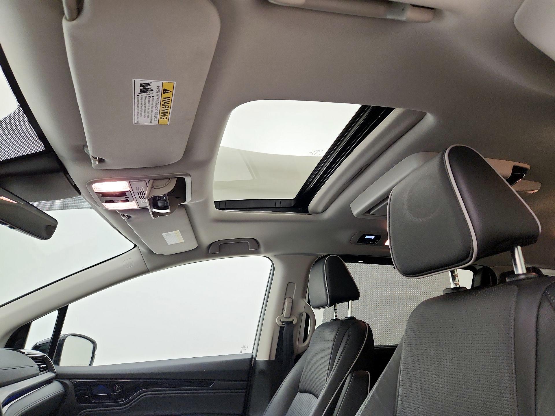 Thumbnail: 2025 Honda Odyssey - 18