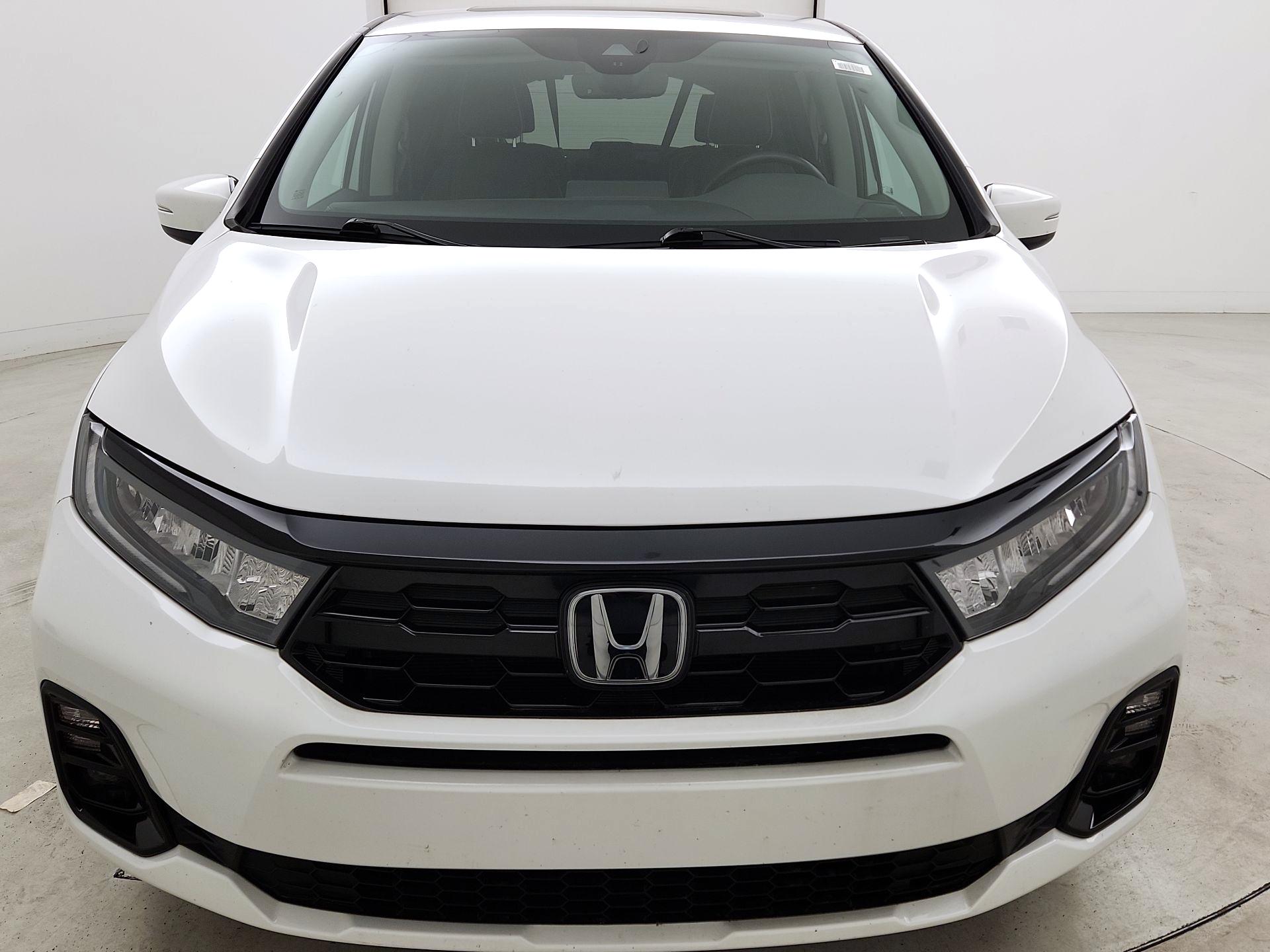 Thumbnail: 2025 Honda Odyssey - 2