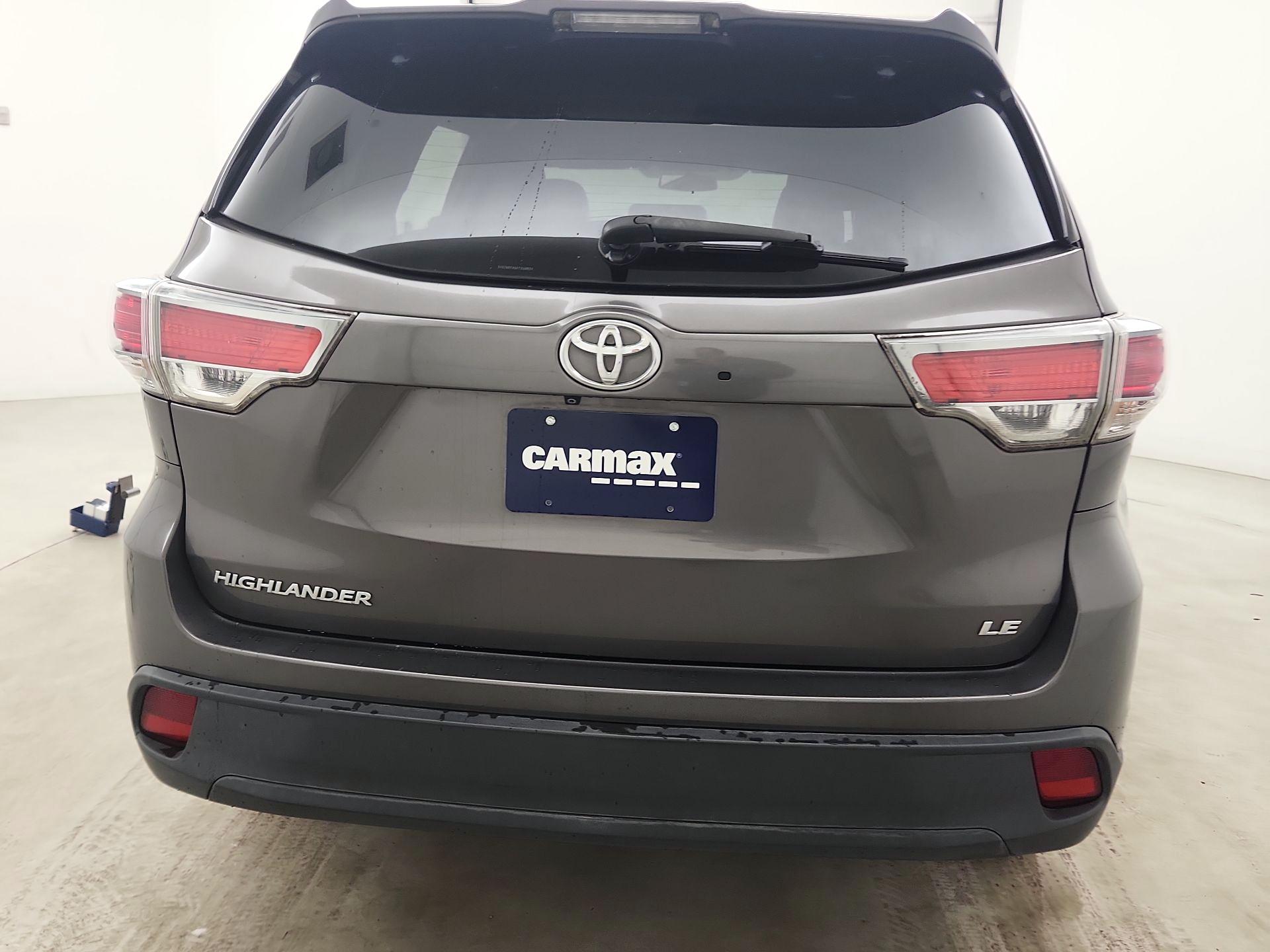 Thumbnail: 2015 Toyota Highlander - 6