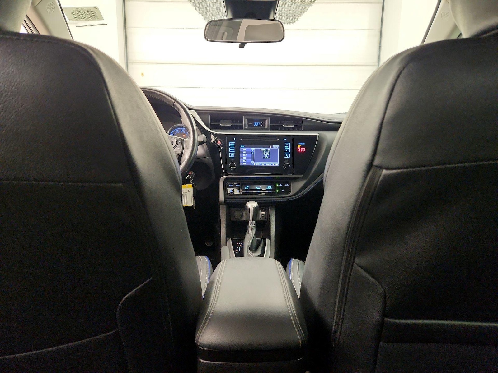 2018 Toyota Corolla SE - Photo 10