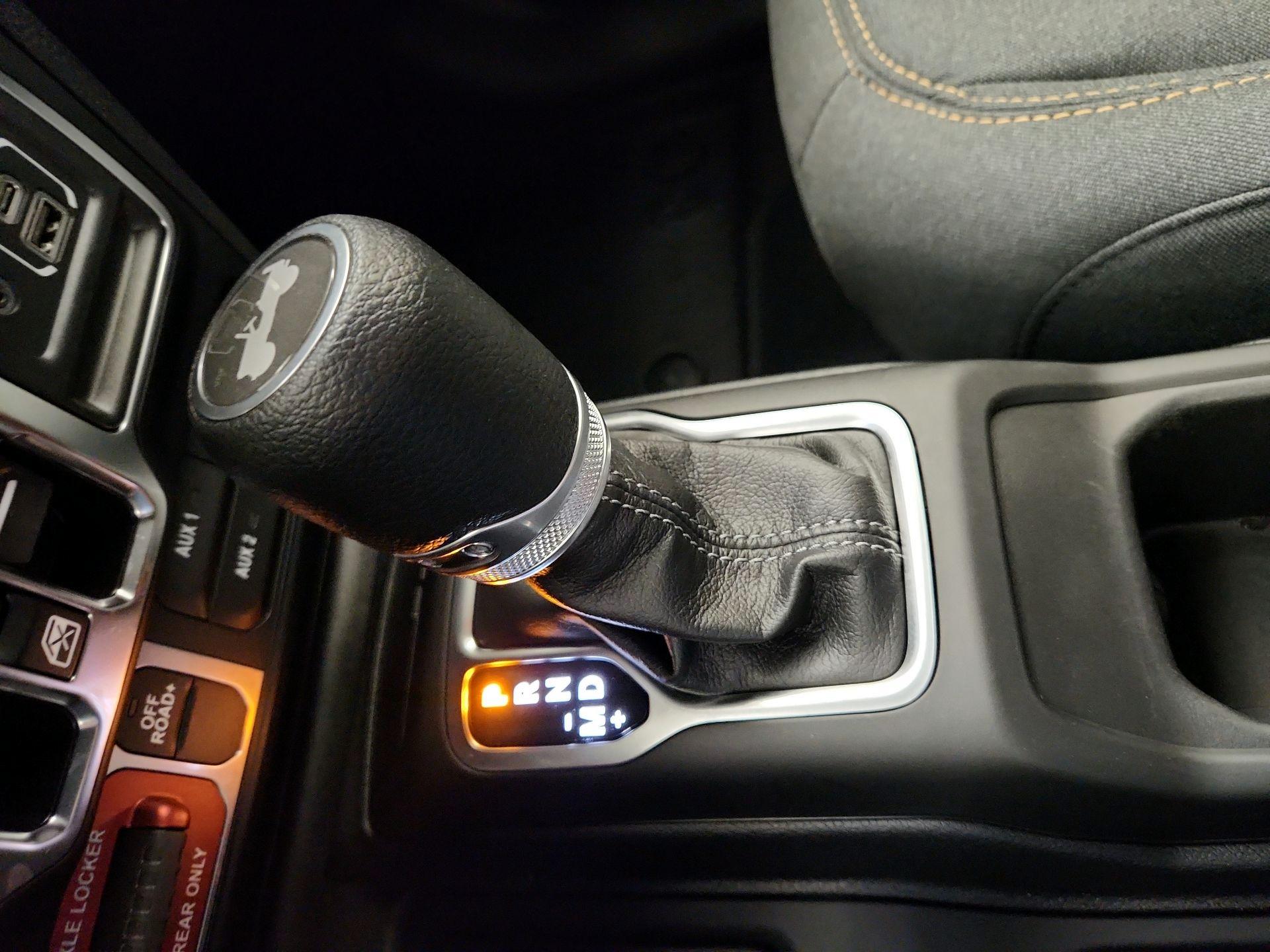 Thumbnail: 2024 Jeep Wrangler - 15