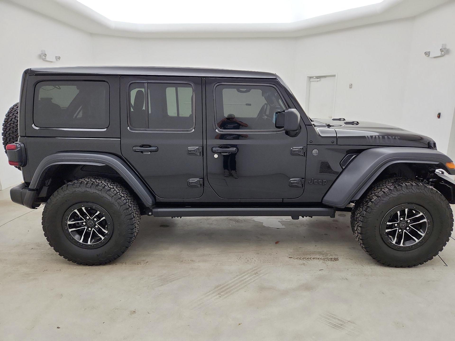 Thumbnail: 2024 Jeep Wrangler - 4