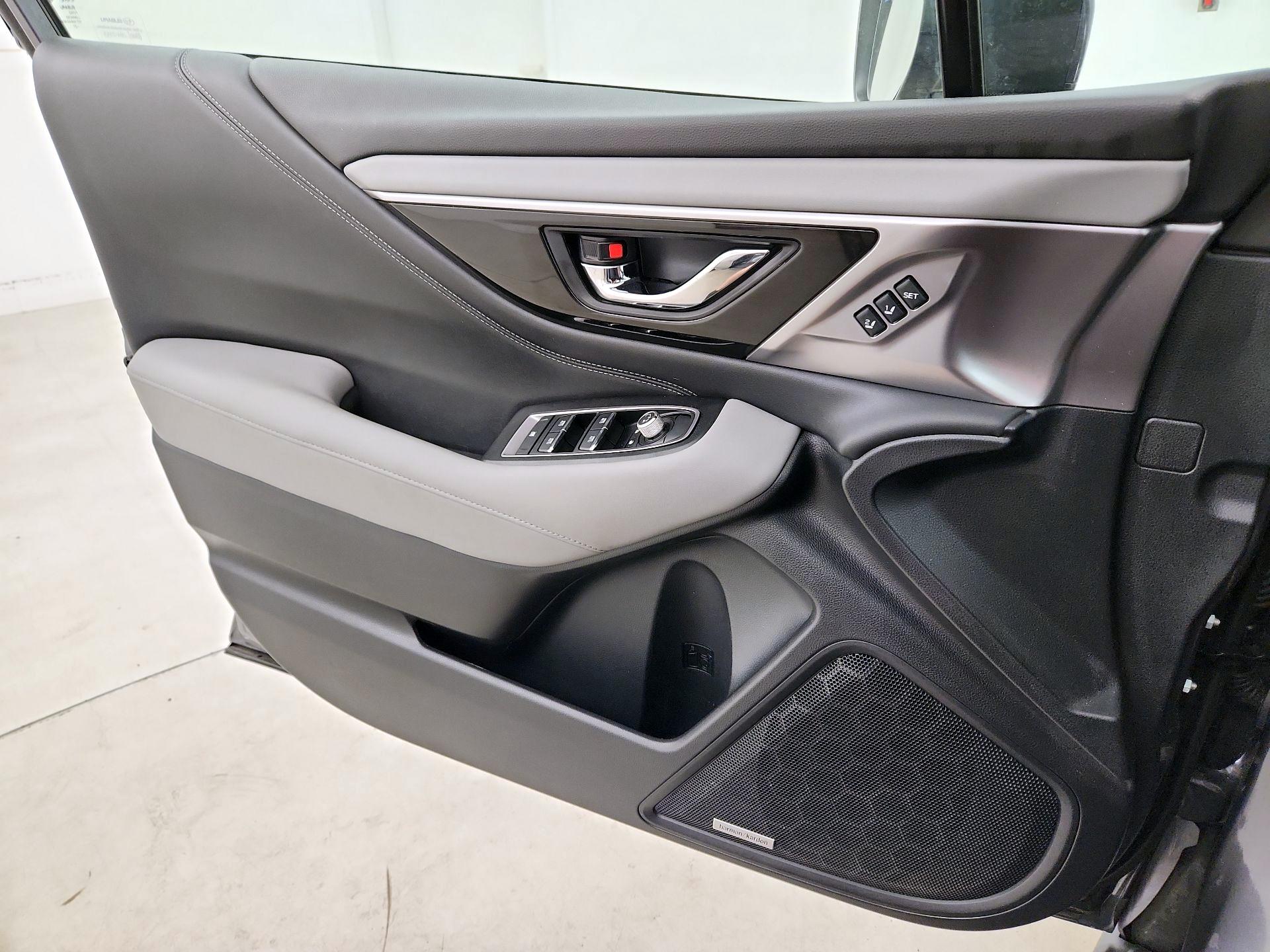 Thumbnail: 2021 Subaru Outback - 10