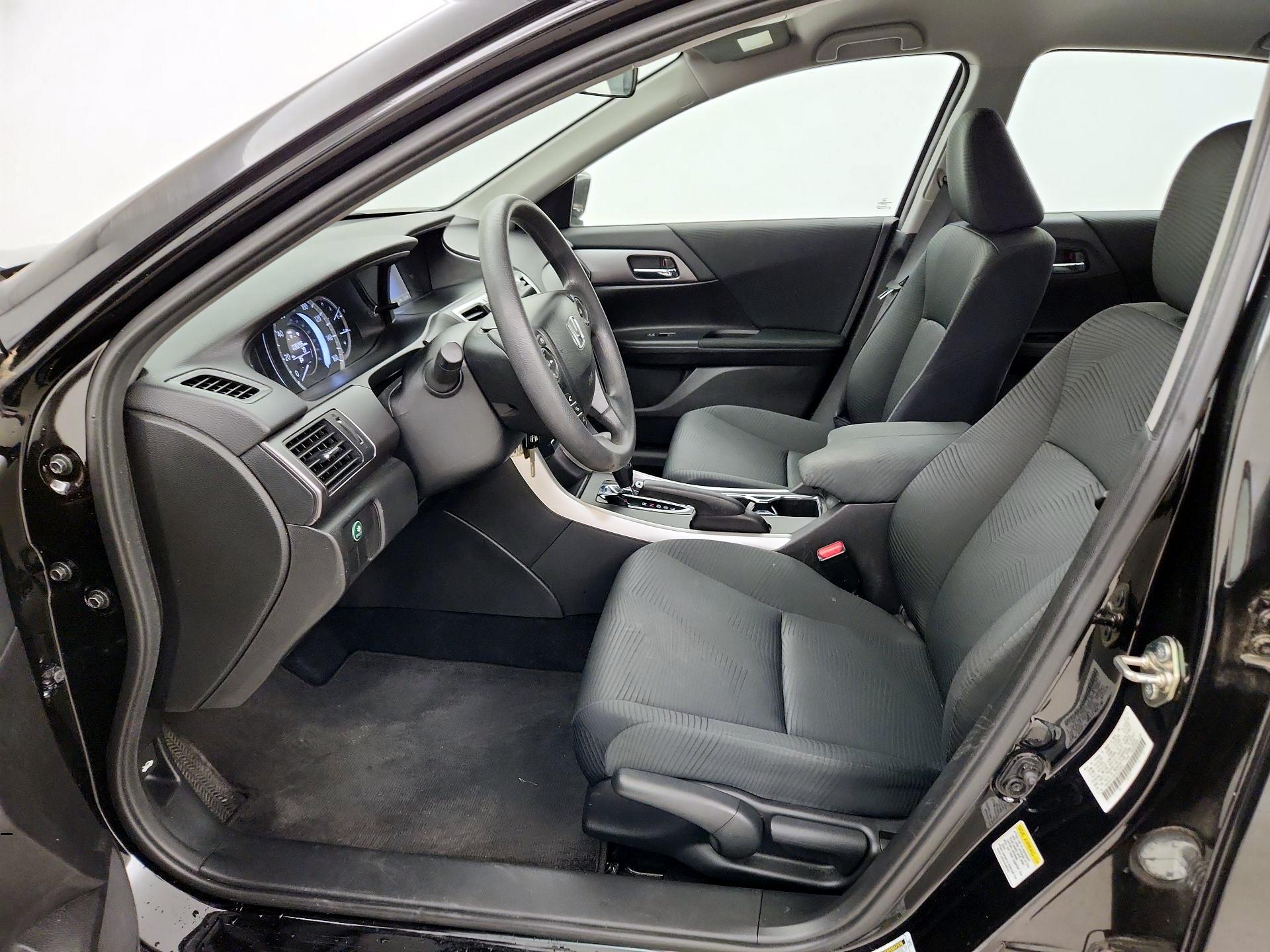 Thumbnail: 2015 Honda Accord - 9