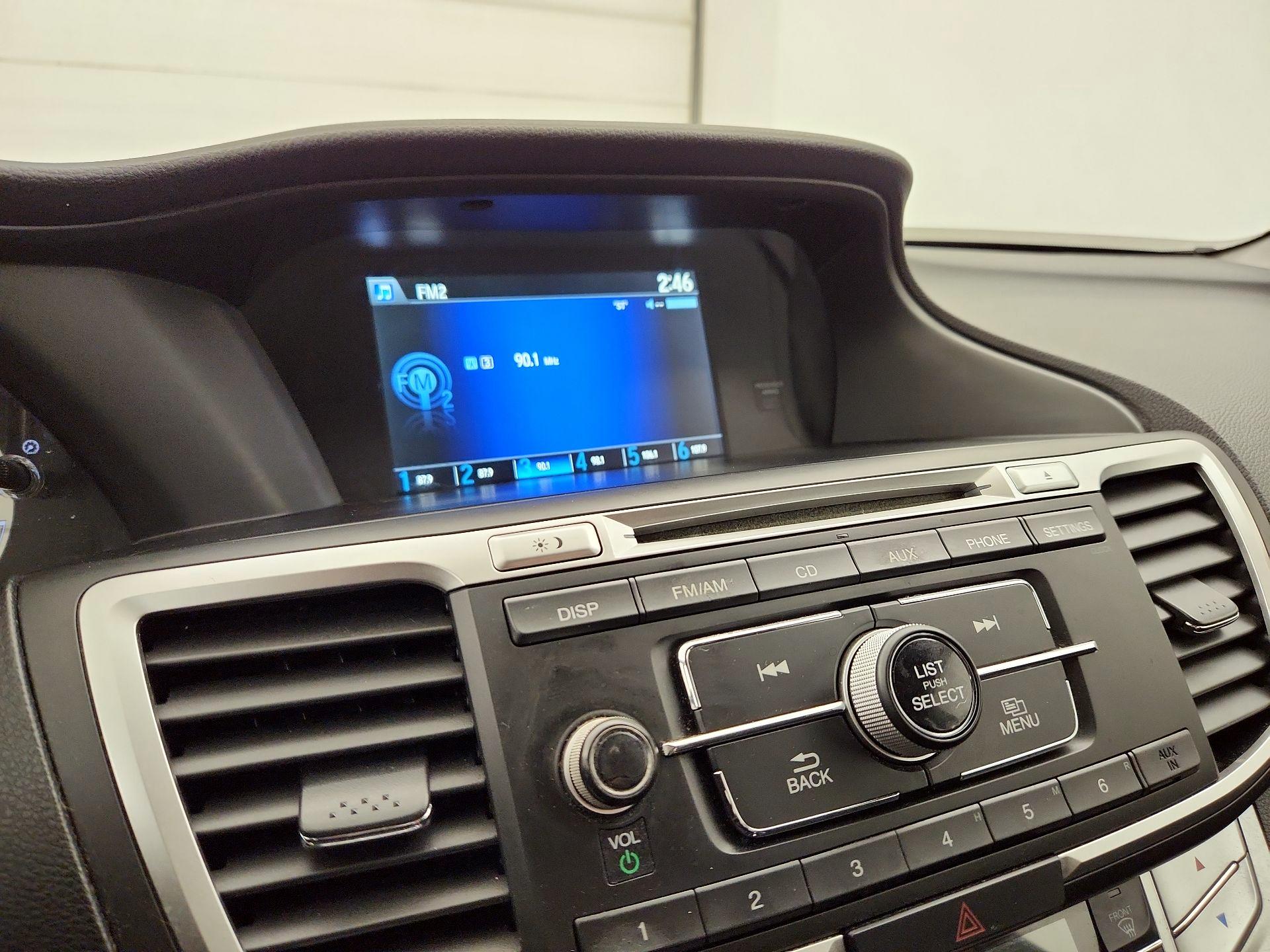 Thumbnail: 2015 Honda Accord - 13