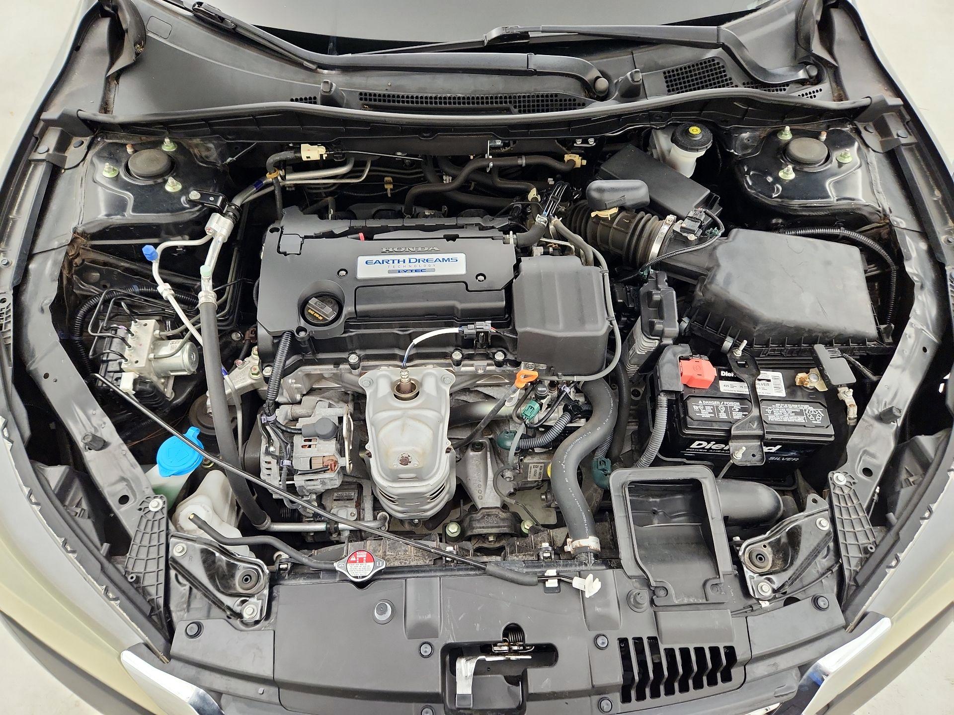 Thumbnail: 2015 Honda Accord - 19