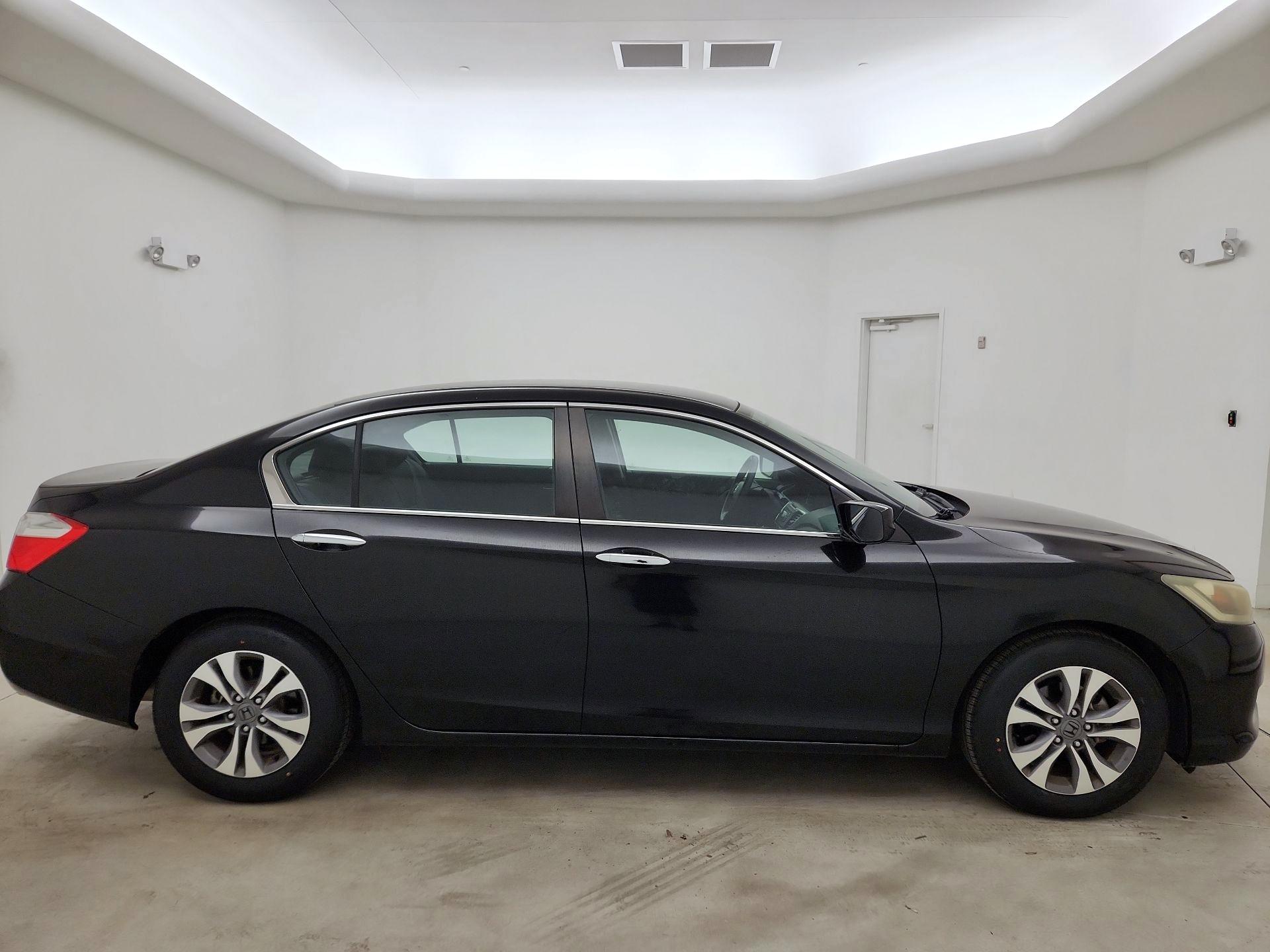 Thumbnail: 2015 Honda Accord - 4