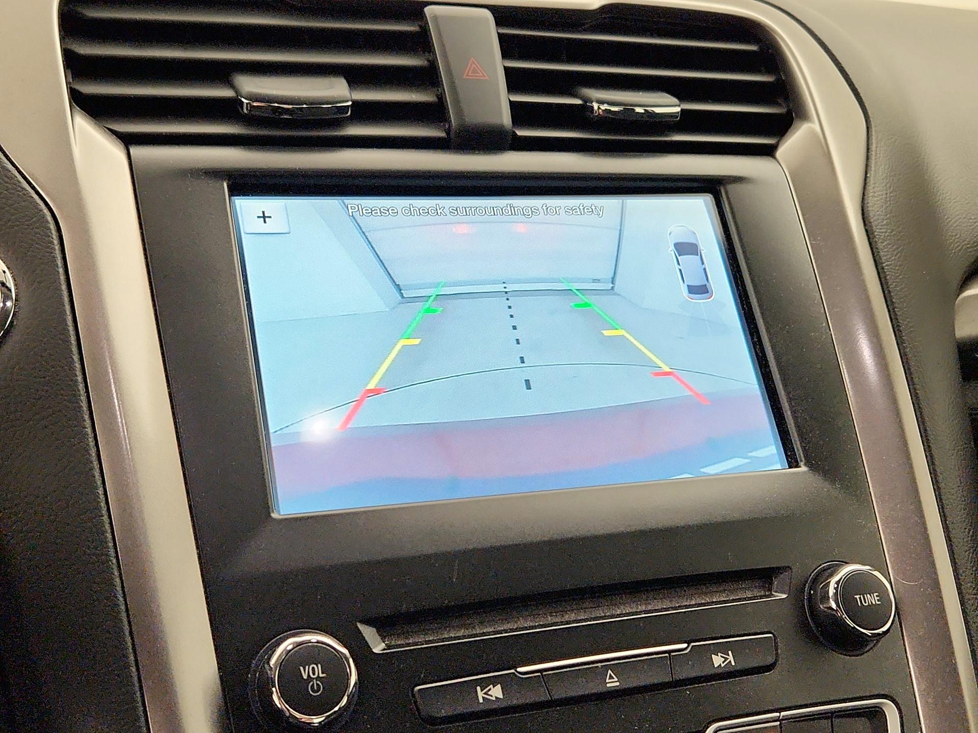 Thumbnail: 2018 Ford Fusion - 12