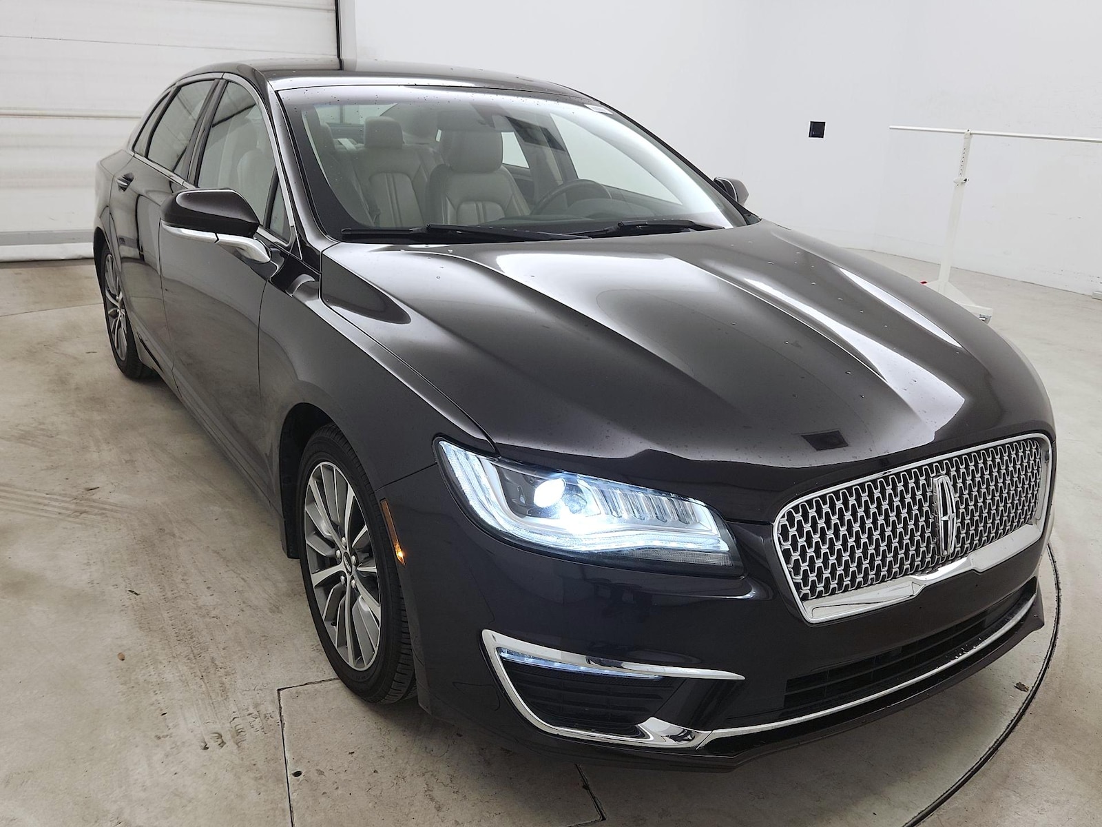2020 Lincoln MKZ Base/Premiere