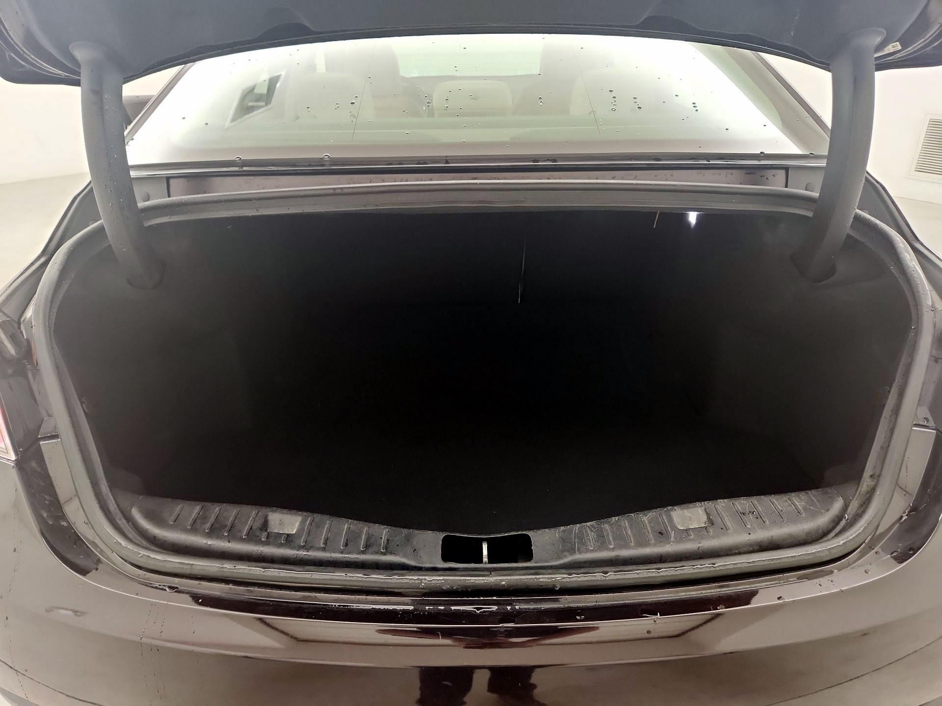 Thumbnail: 2020 Lincoln MKZ - 18