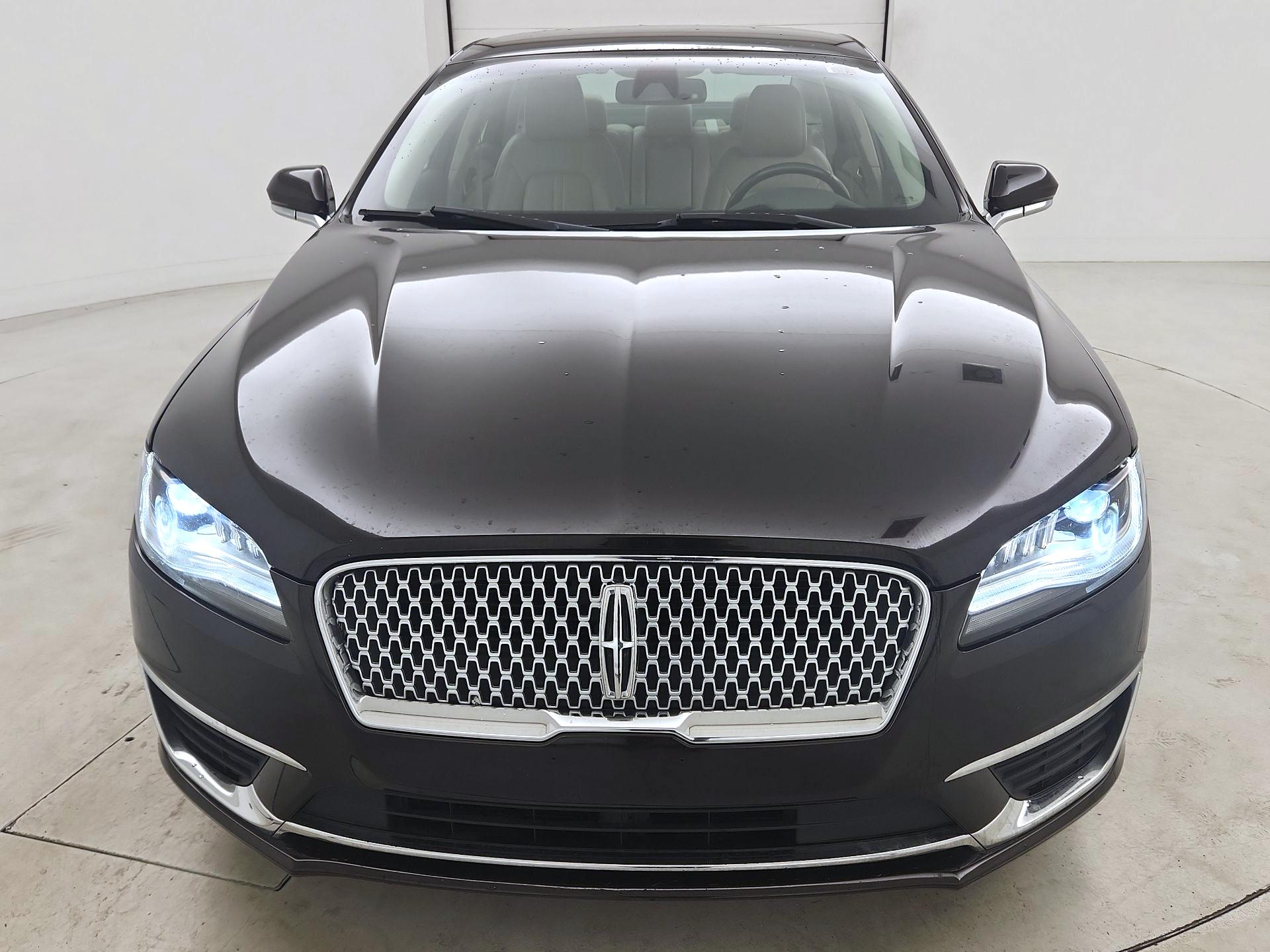 Thumbnail: 2020 Lincoln MKZ - 2