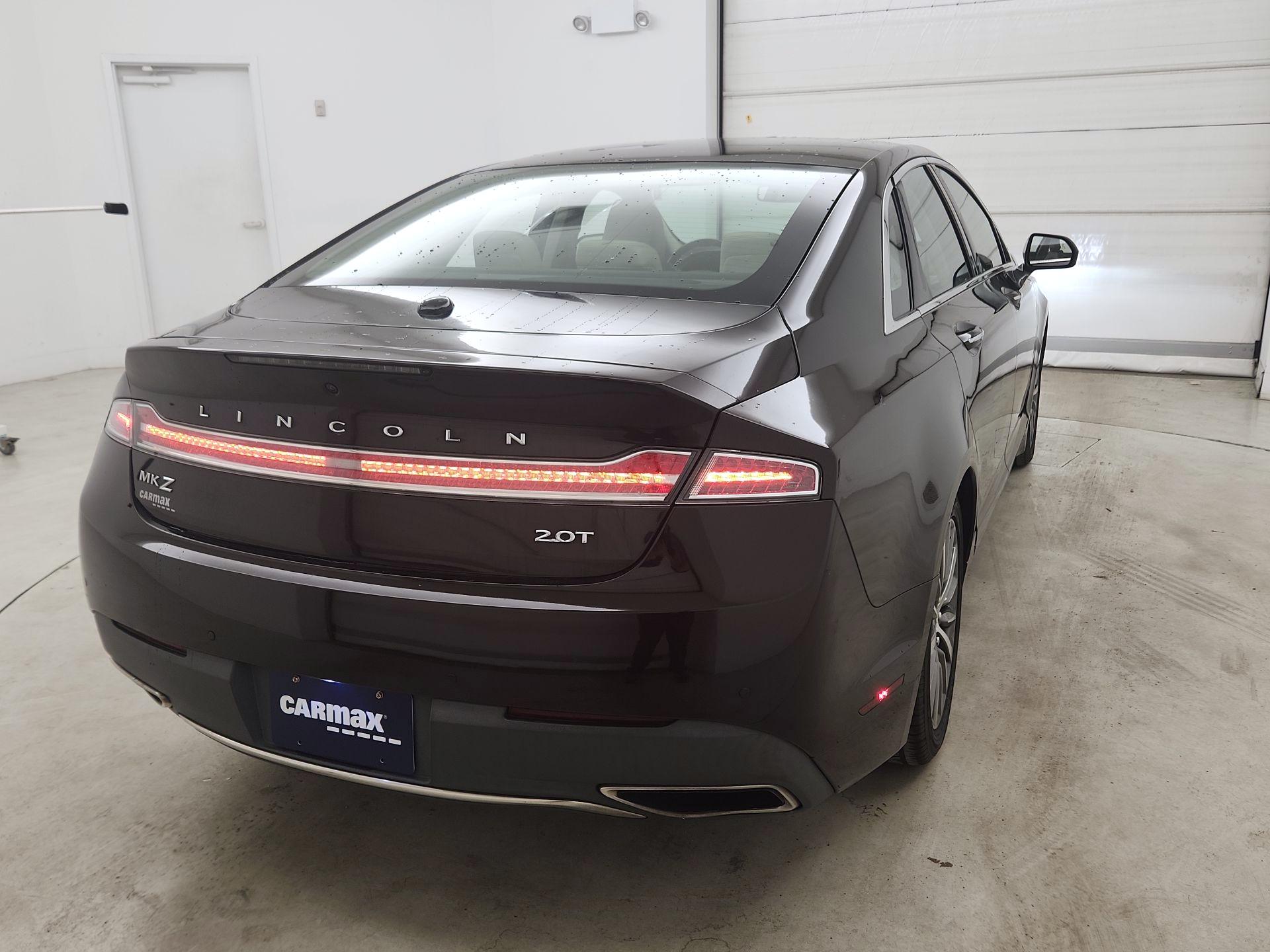 Thumbnail: 2020 Lincoln MKZ - 5