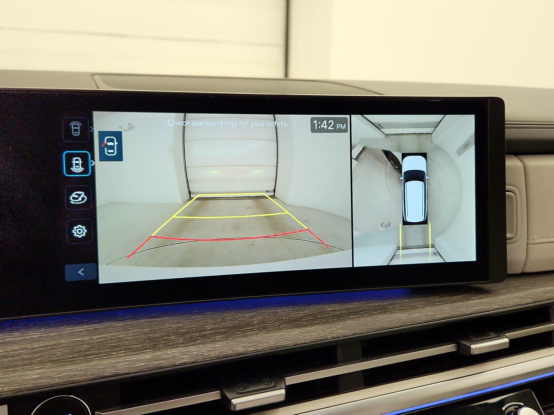 Thumbnail: 2024 Hyundai Santa Fe - 13