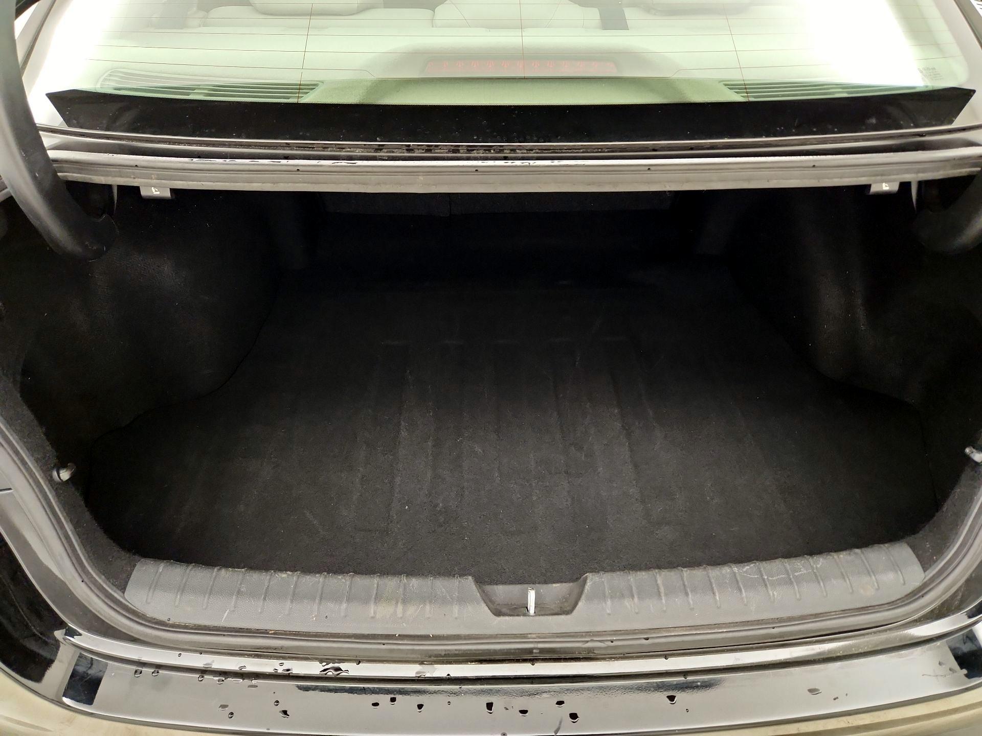 Thumbnail: 2016 Kia Optima - 18