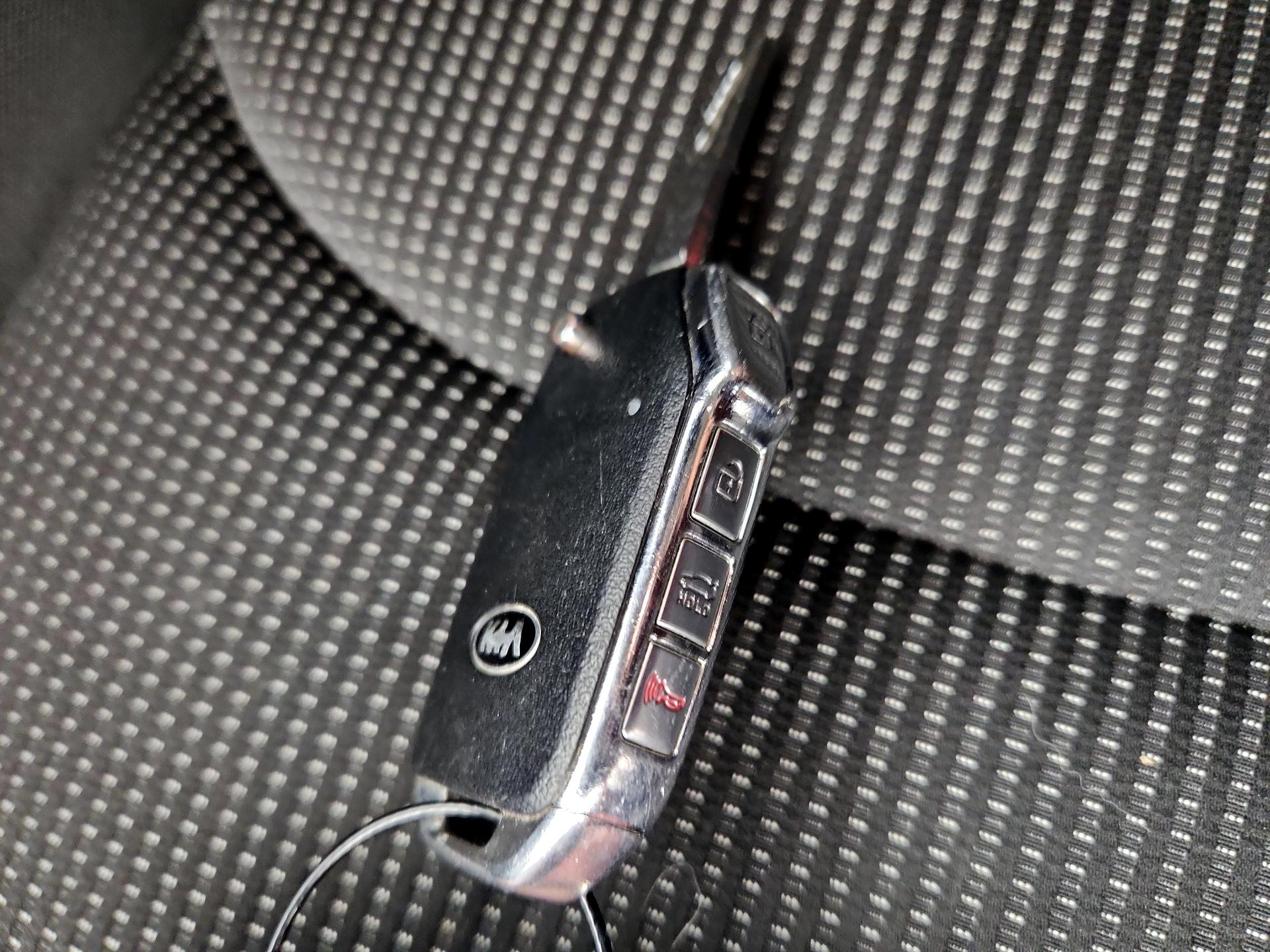 Thumbnail: 2021 Kia Forte - 20