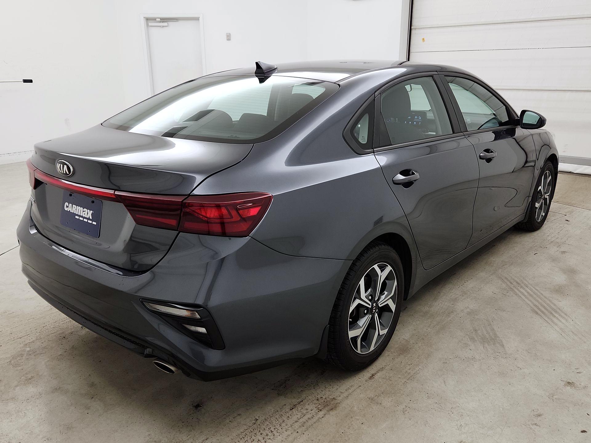 Thumbnail: 2021 Kia Forte - 5