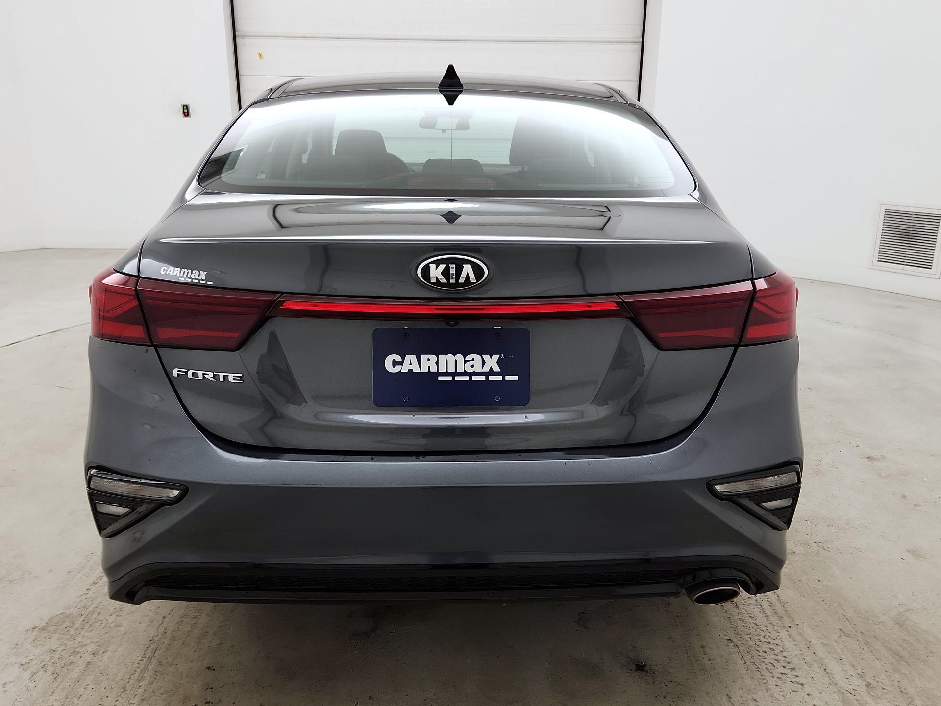 Thumbnail: 2021 Kia Forte - 6