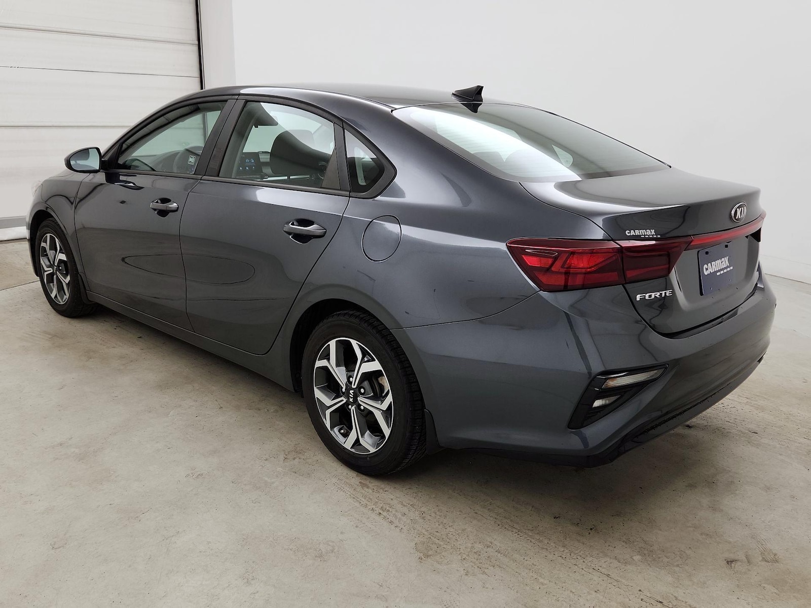 2021 Kia Forte LXS - Photo 7