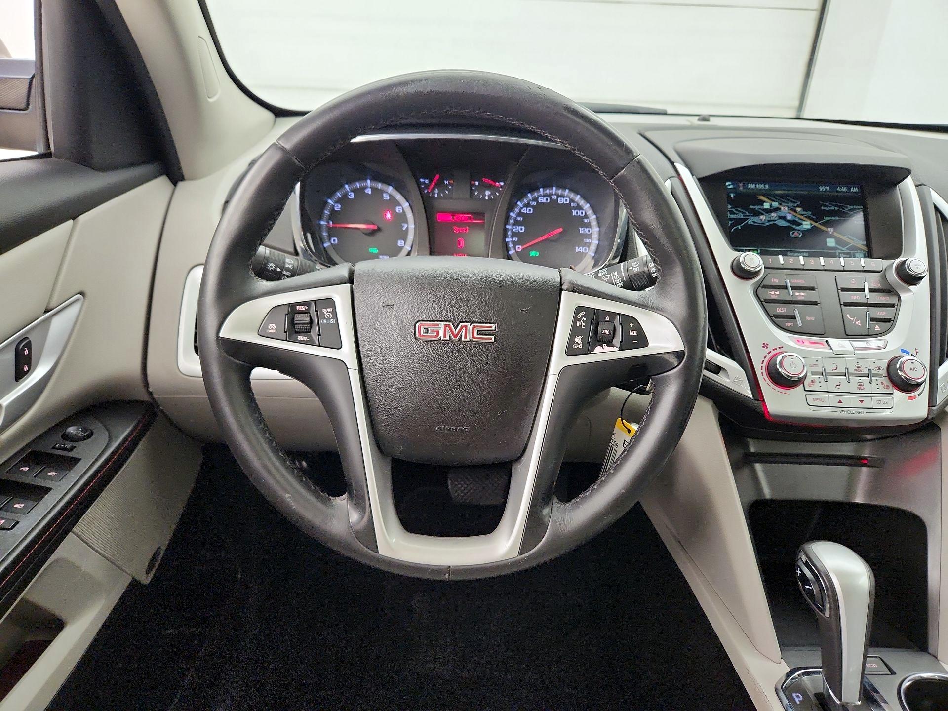 Thumbnail: 2015 GMC Terrain - 10