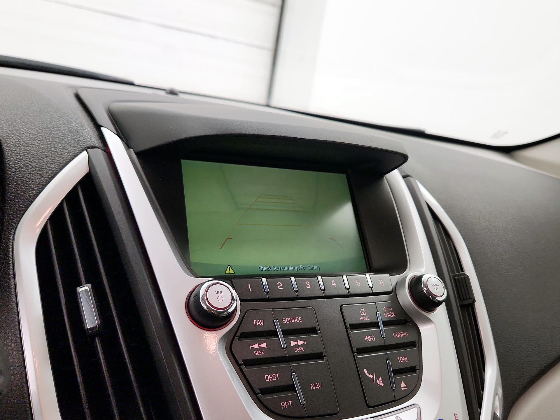 Thumbnail: 2015 GMC Terrain - 14