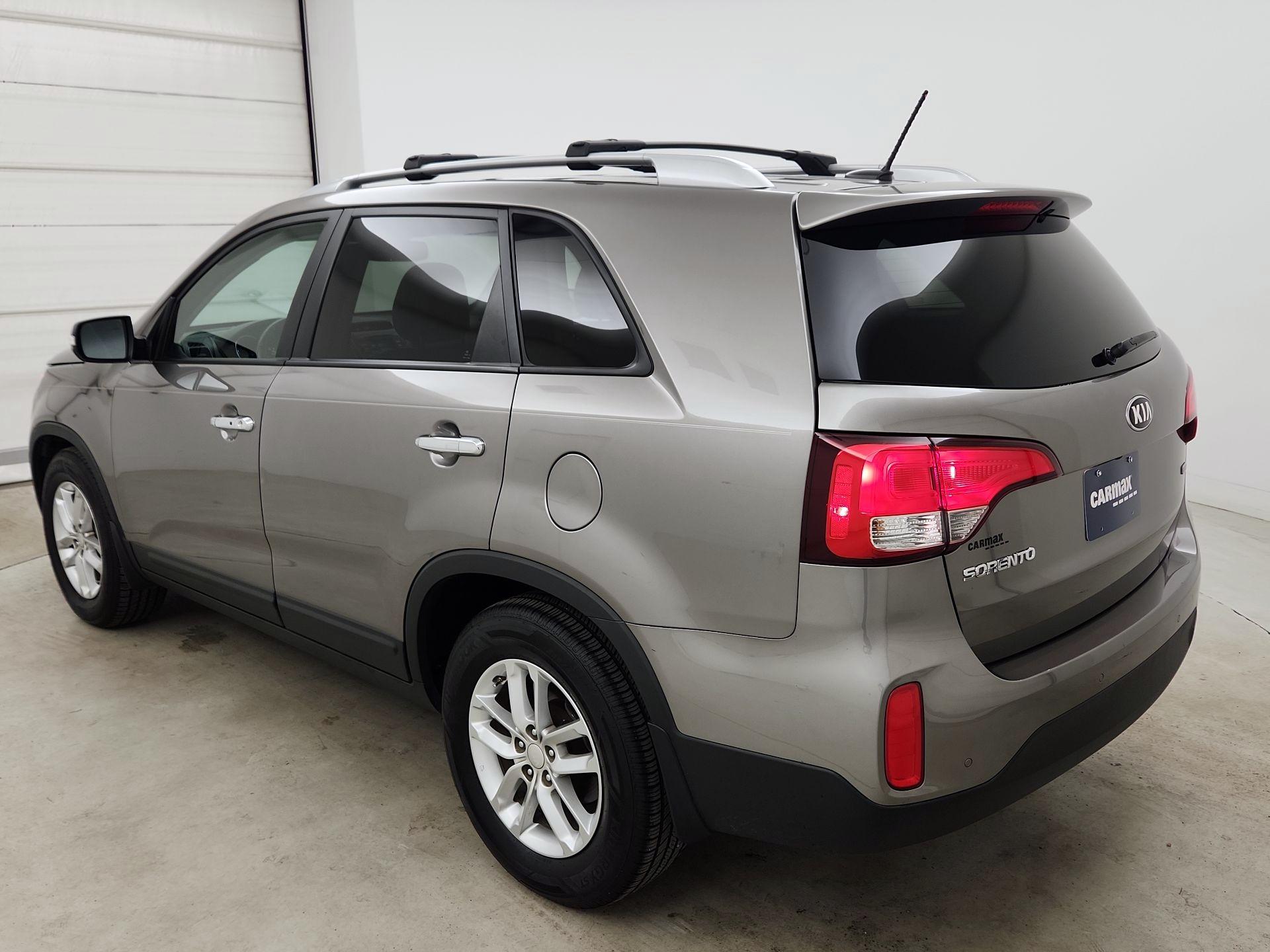 Thumbnail: 2014 Kia Sorento - 7